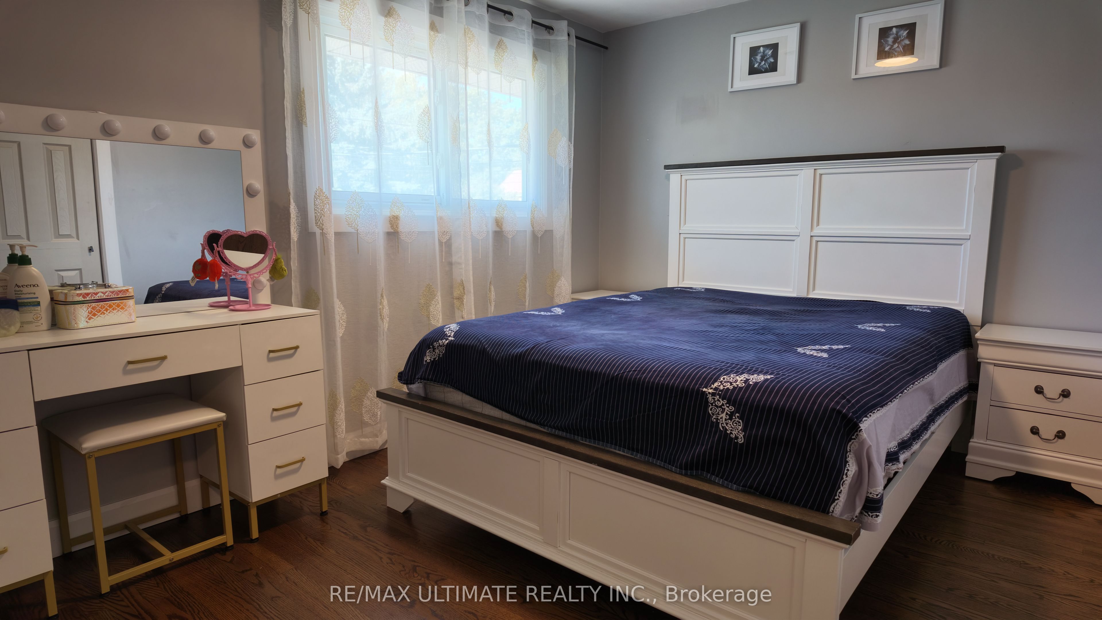229 Liberty Street N Property Photo 19