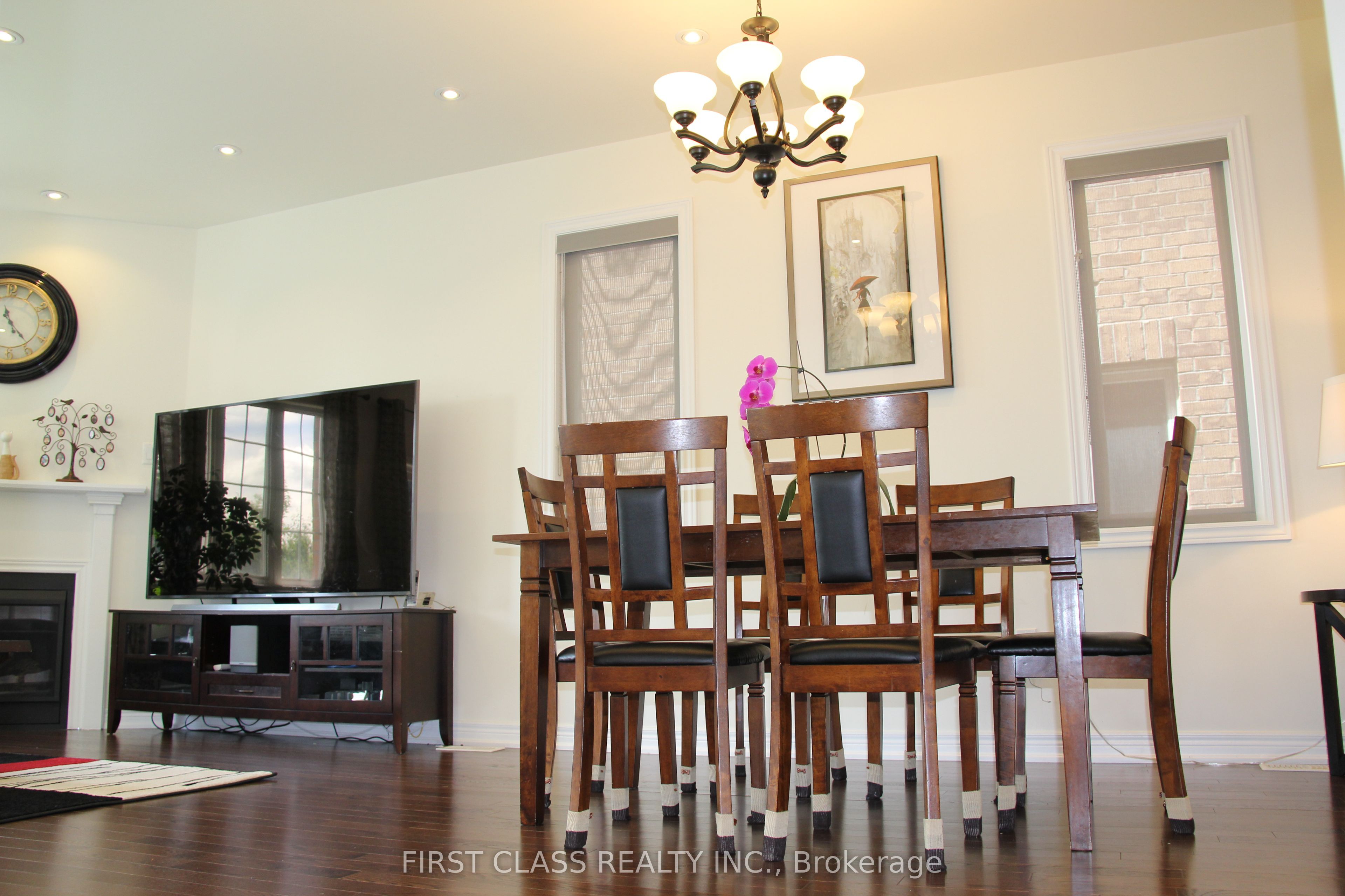 69 Promenade Drive Property Photo 7
