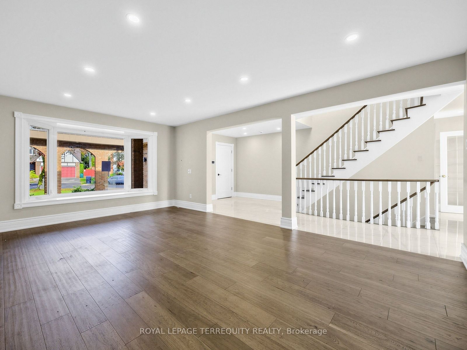 124 Bathgate Drive Property Photo 6
