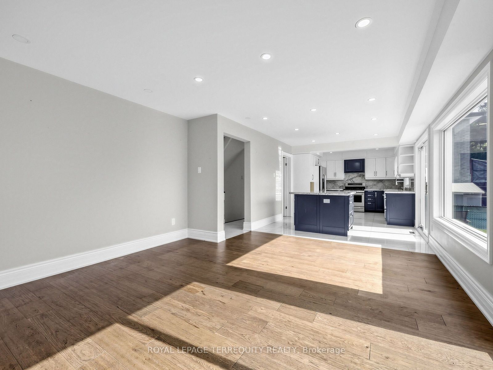 124 Bathgate Drive Property Photo 9