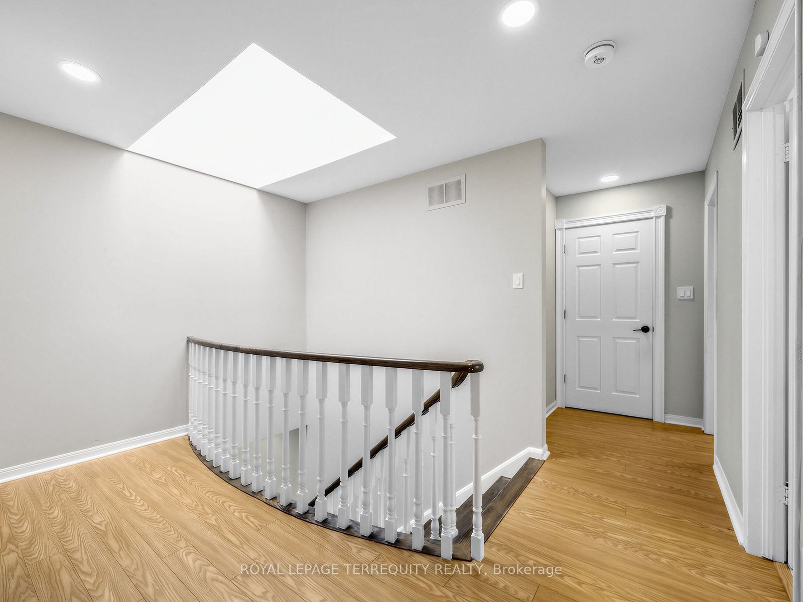 124 Bathgate Drive Property Photo 25