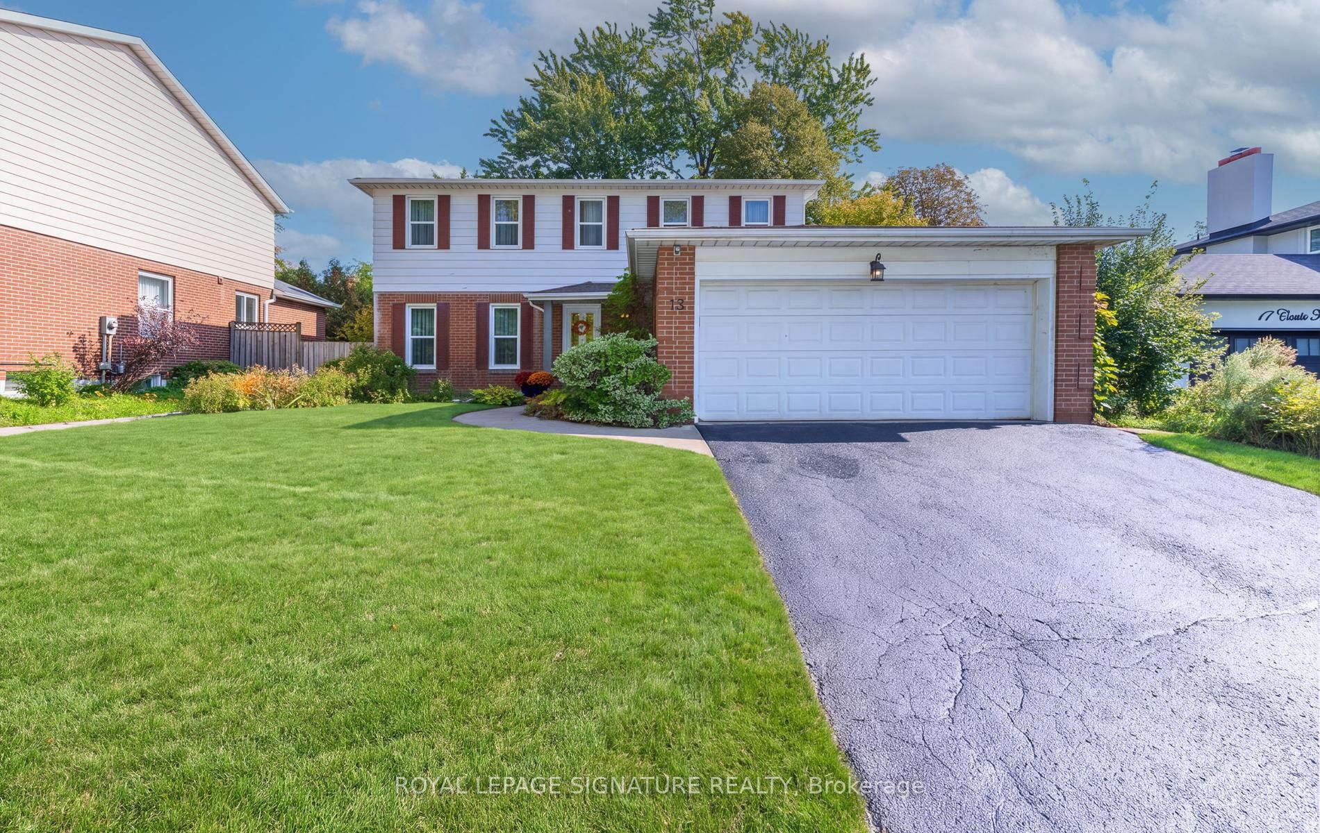 19 Castle Hill Drive Property Photo 1