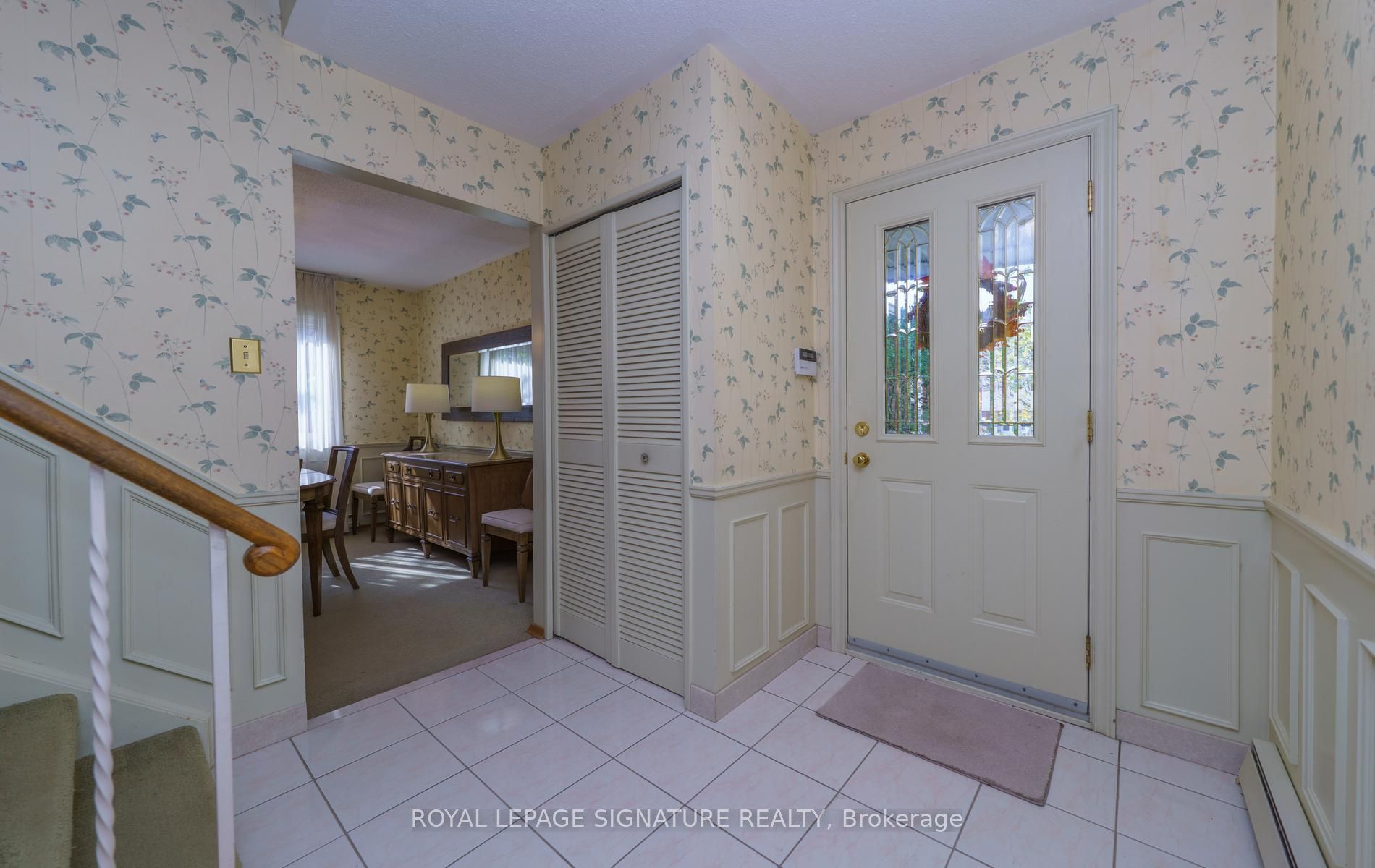 19 Castle Hill Drive Property Photo 3