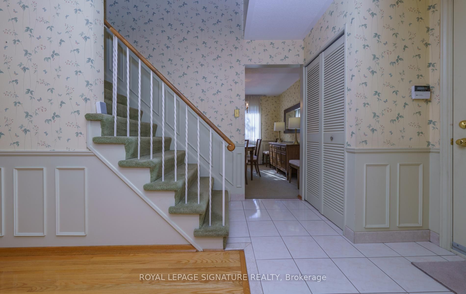 19 Castle Hill Drive Property Photo 4