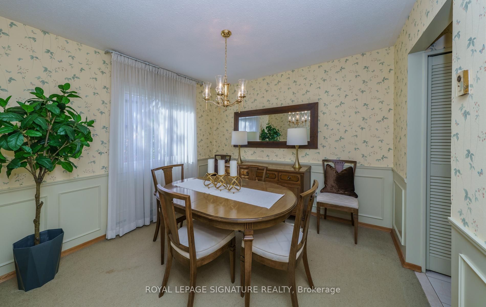 19 Castle Hill Drive Property Photo 10
