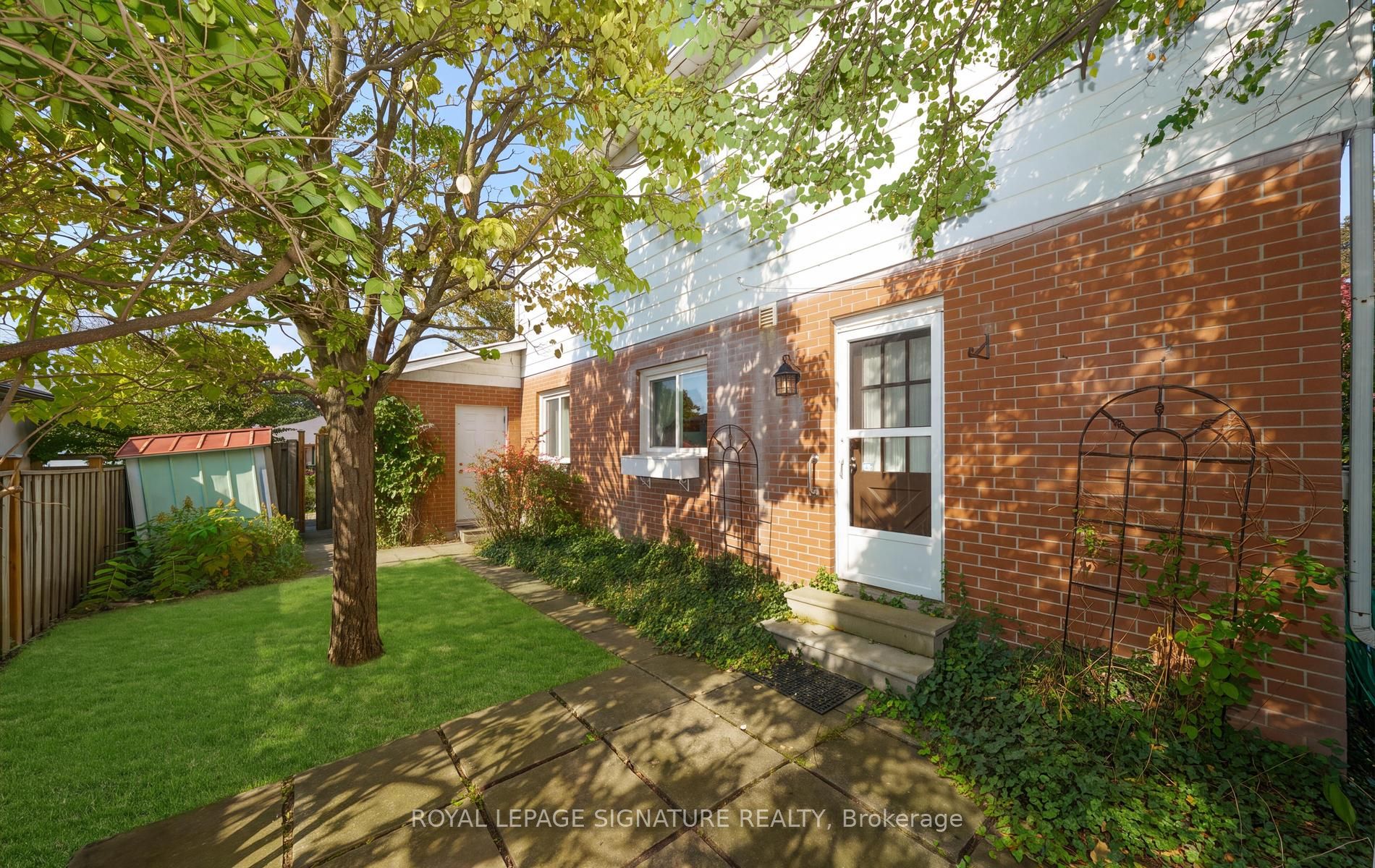 19 Castle Hill Drive Property Photo 44