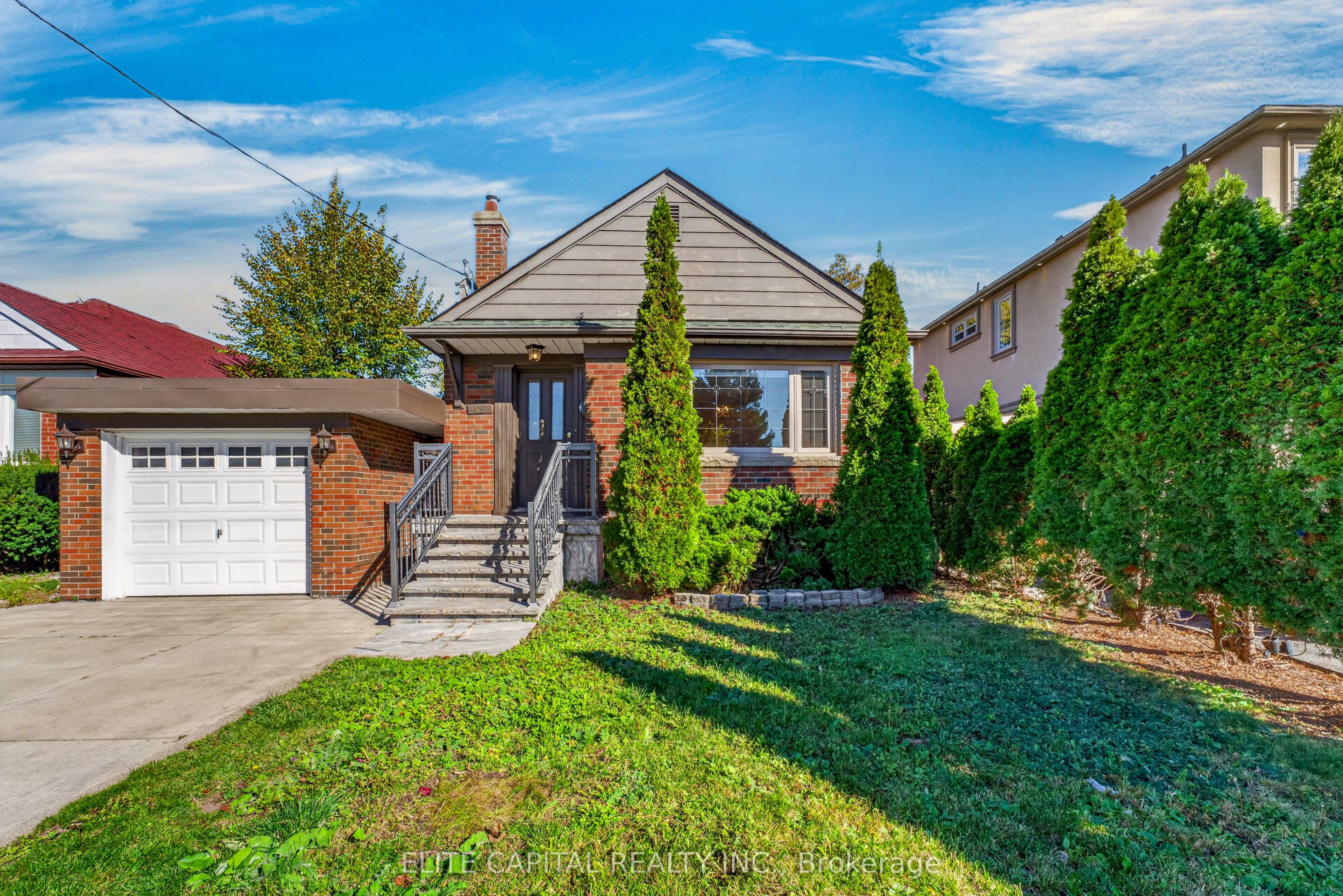 65 Princemere Crescent Property Photo 1