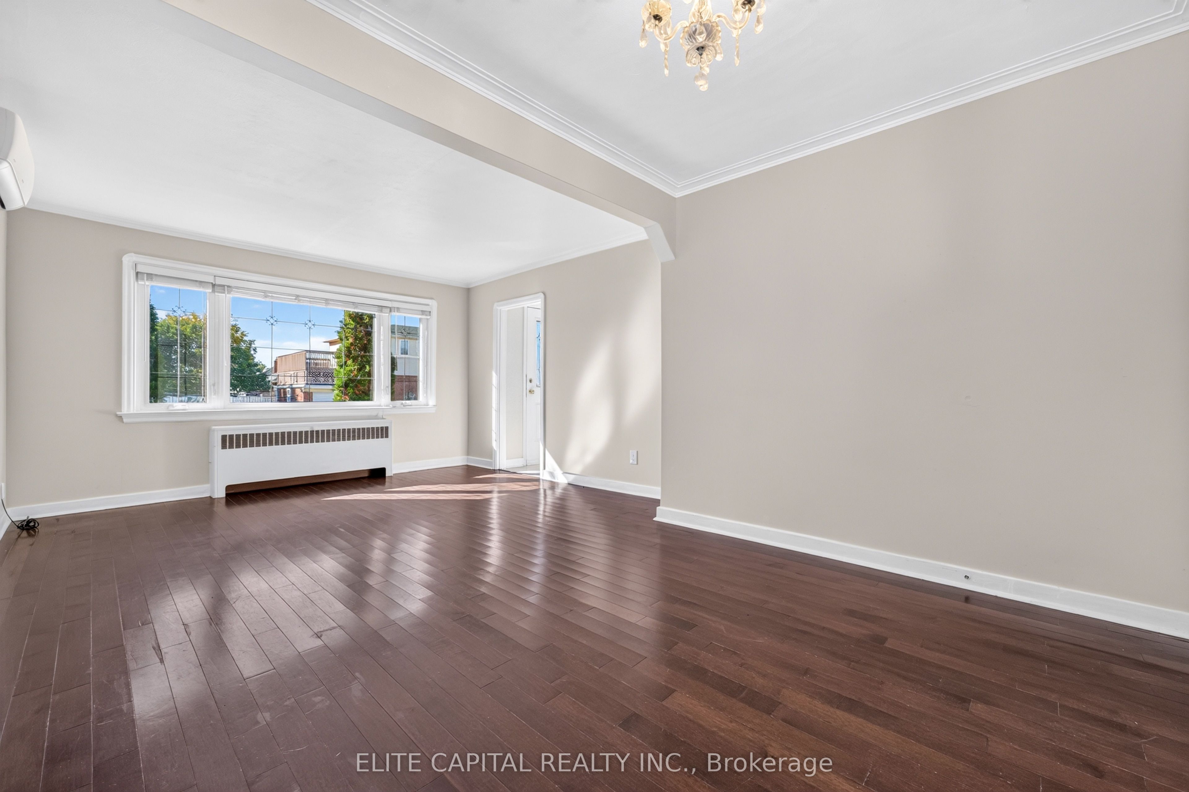65 Princemere Crescent Property Photo 4
