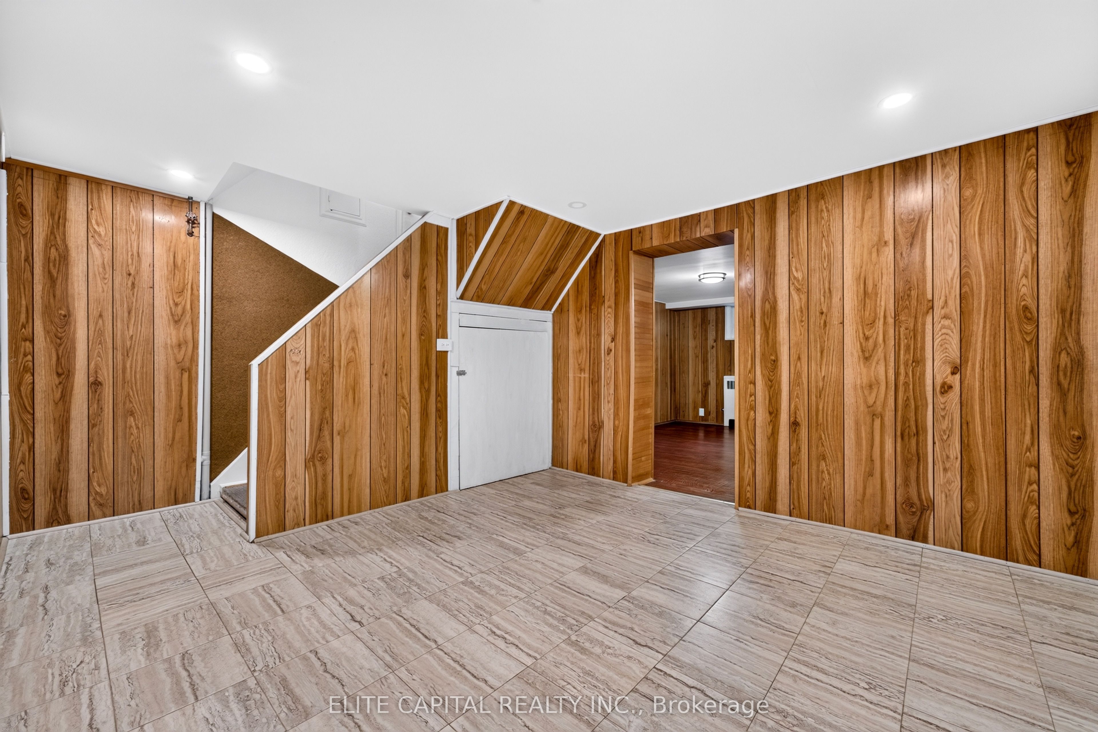 65 Princemere Crescent Property Photo 10