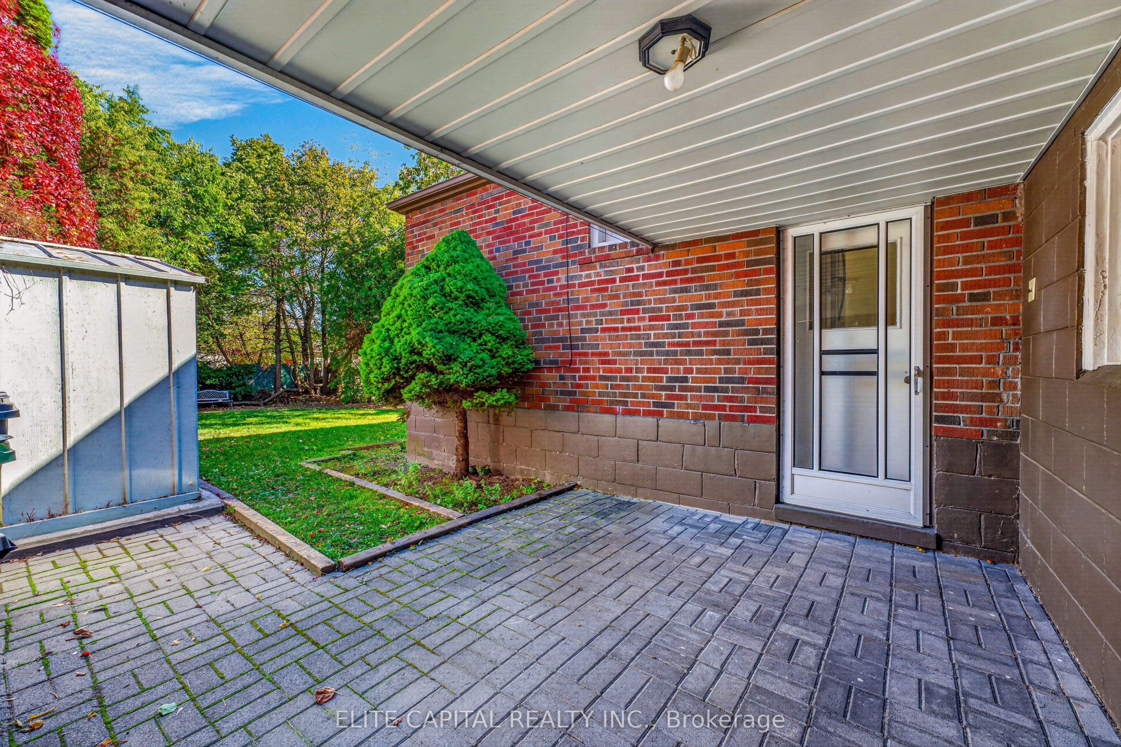65 Princemere Crescent Property Photo 12