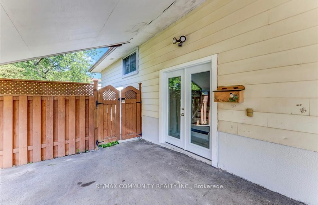 822 Central Park Boulevard N Bsmt Property Photo 11