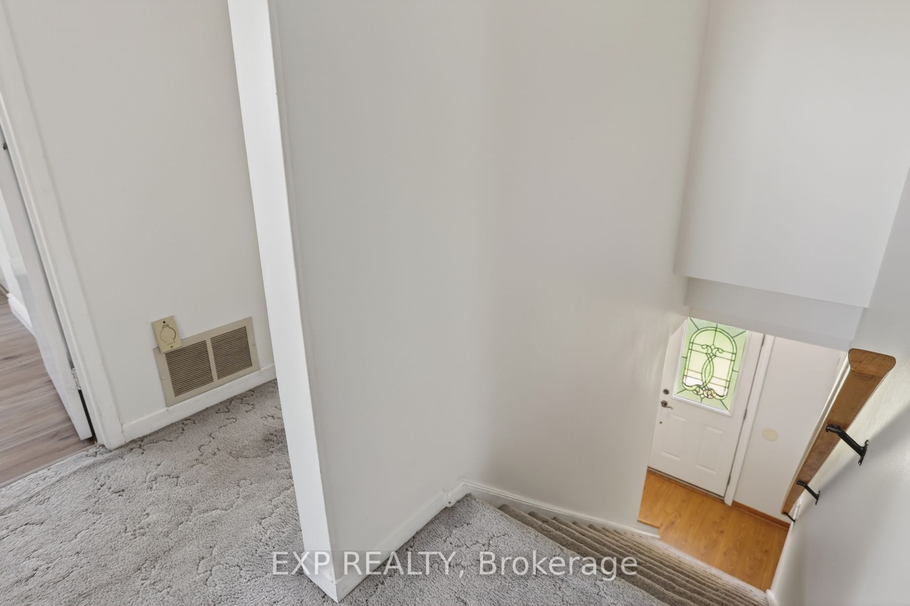 117 Rands Road B Property Photo 17