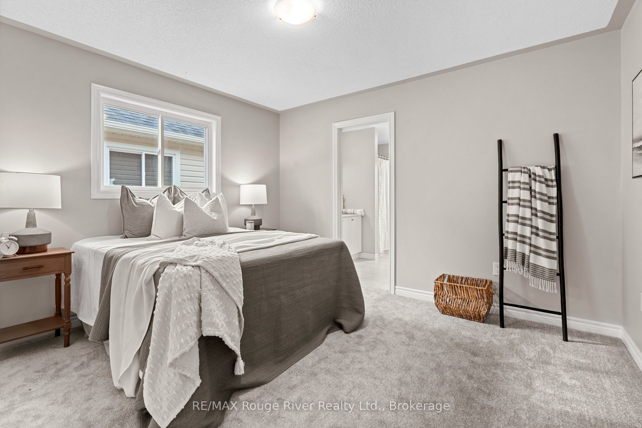 270 Lyle Drive Property Photo 9
