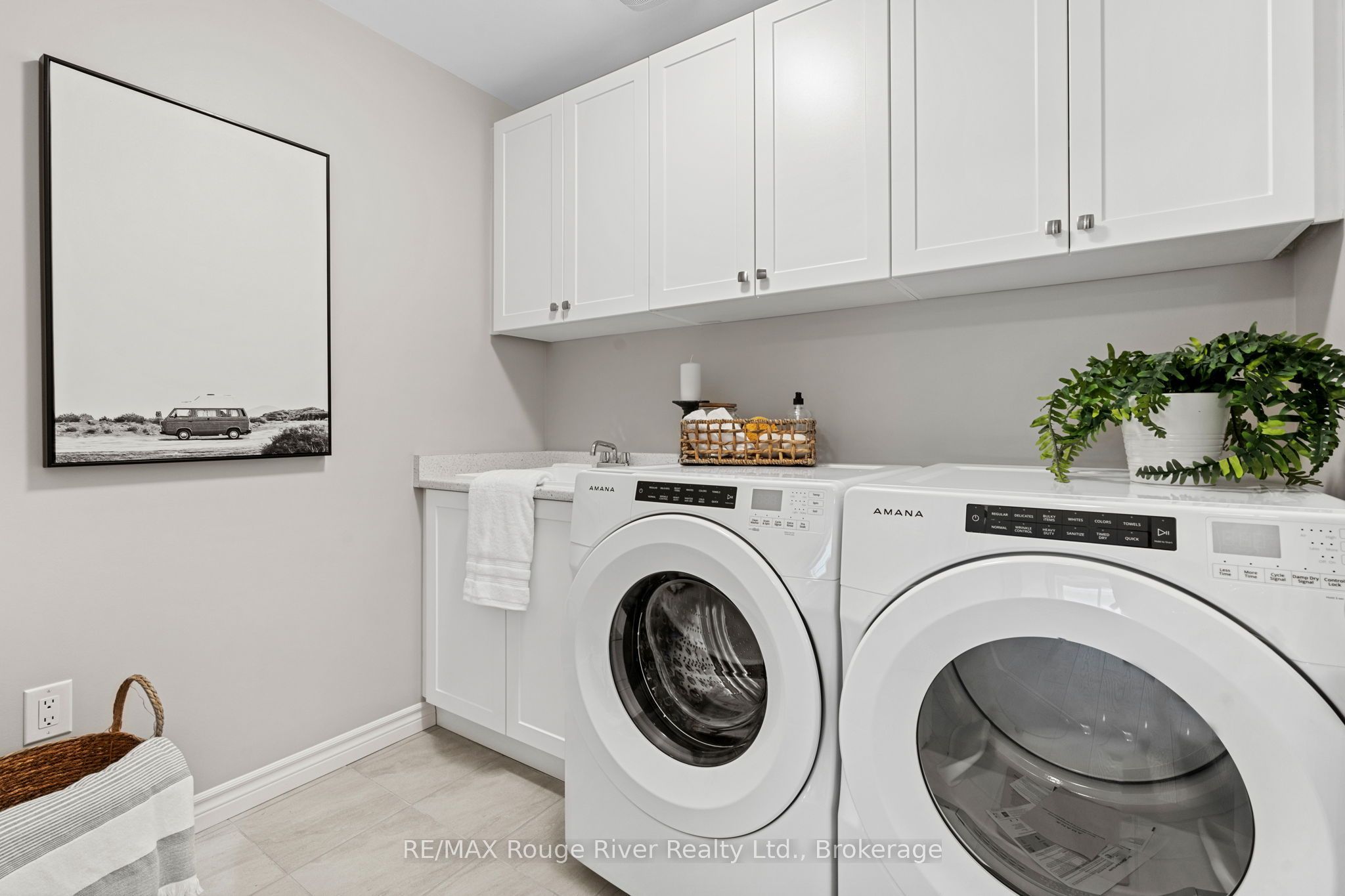 270 Lyle Drive Property Photo 16