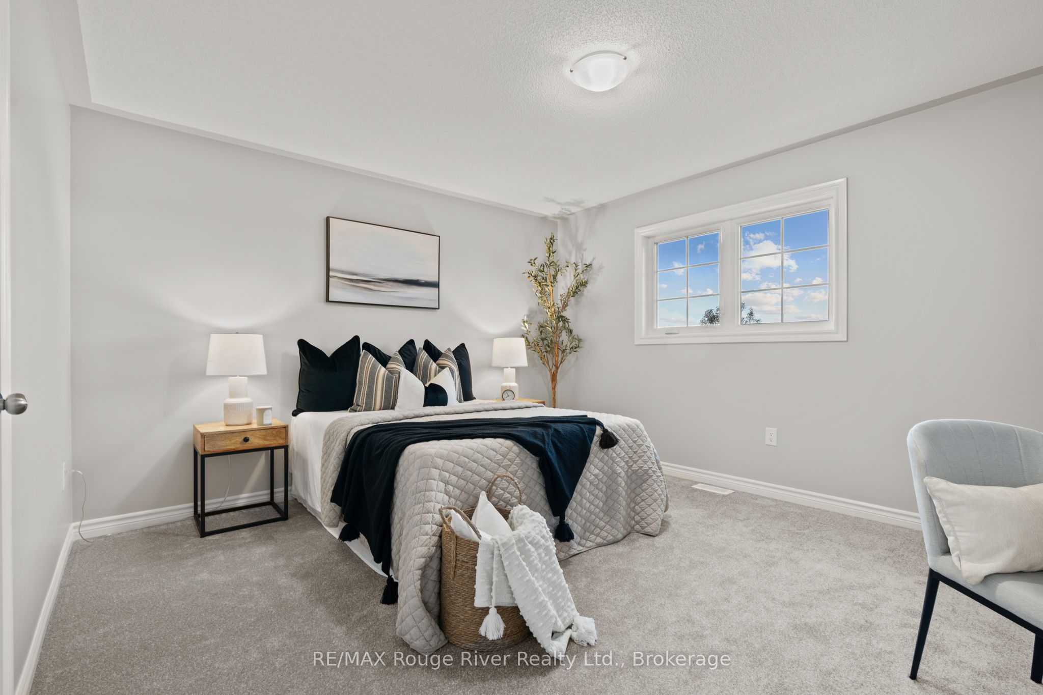 286 Lyle Drive Property Photo 16
