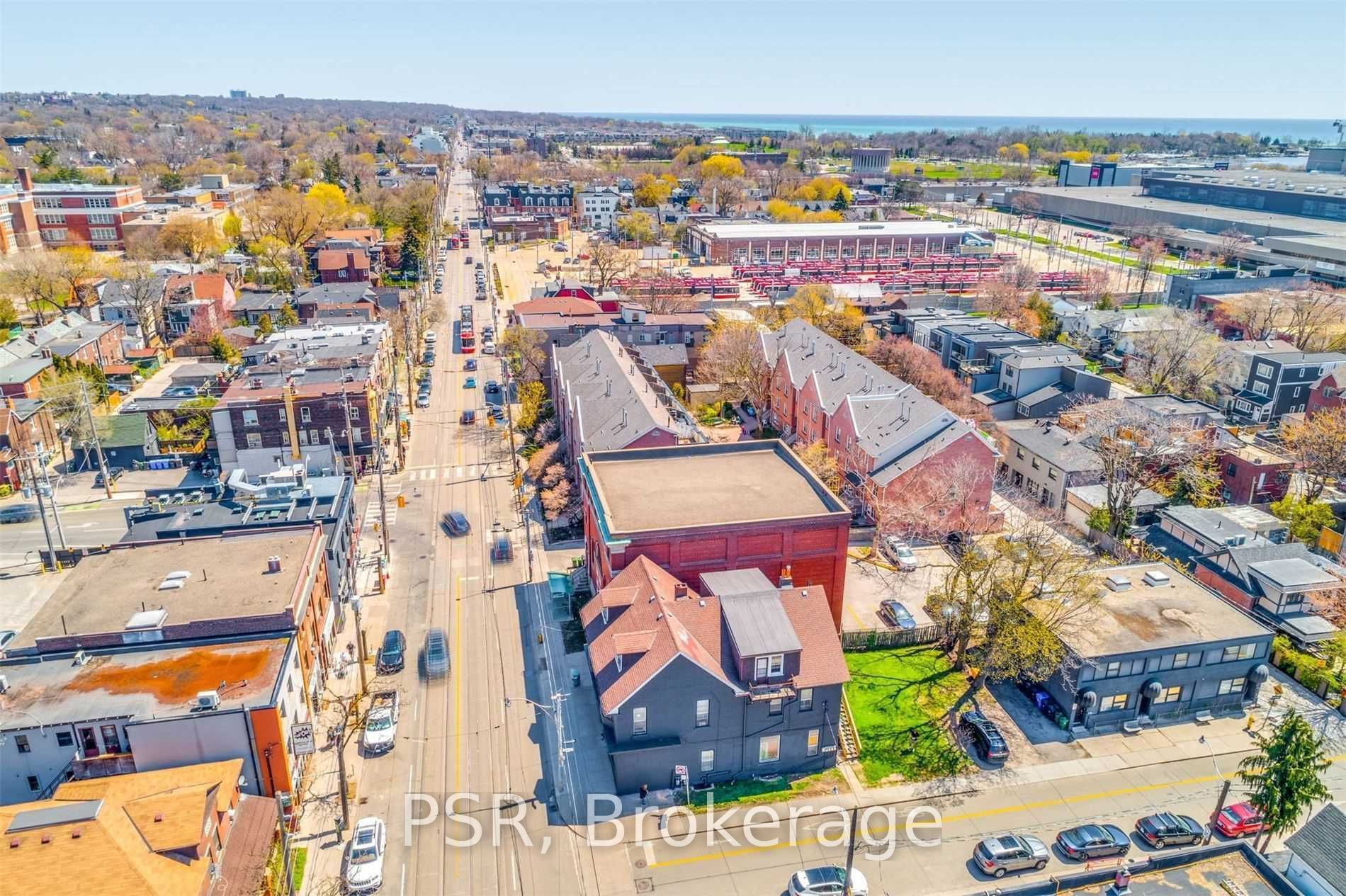 1349/1351 Queen Street E Property Photo 12