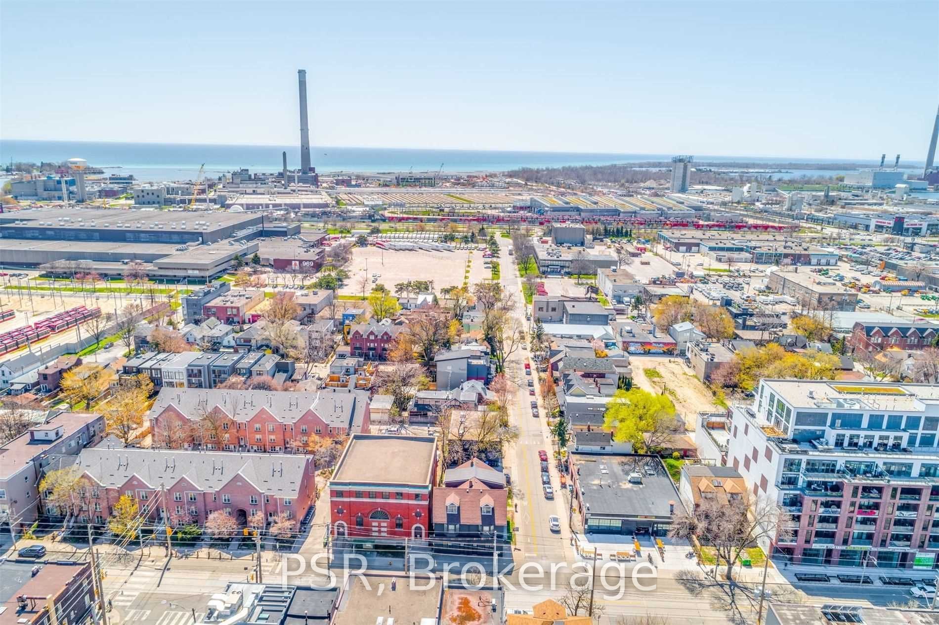 1349/1351 Queen Street E Property Photo 13