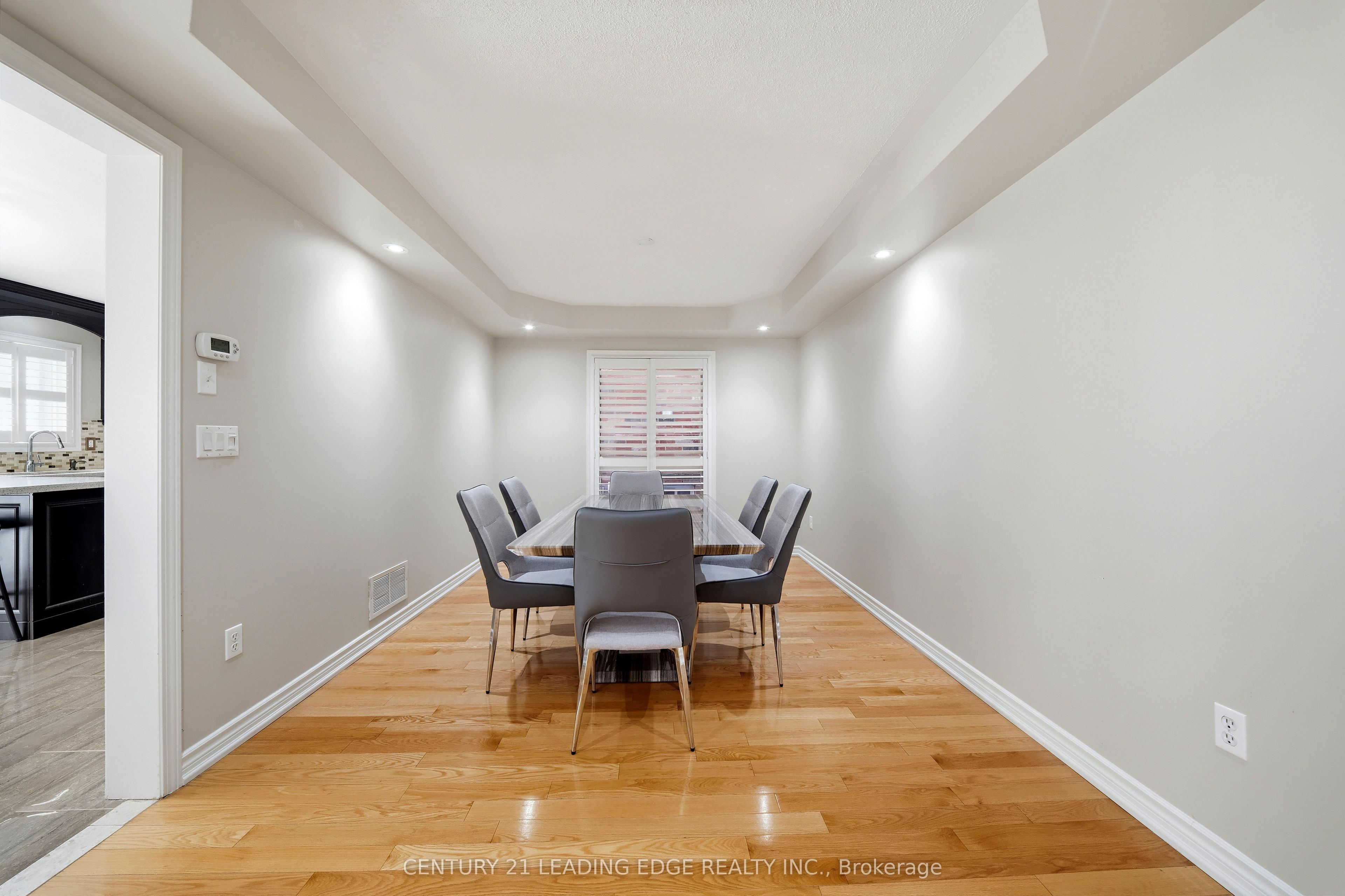 13 Boulderbrook Drive Property Photo 9