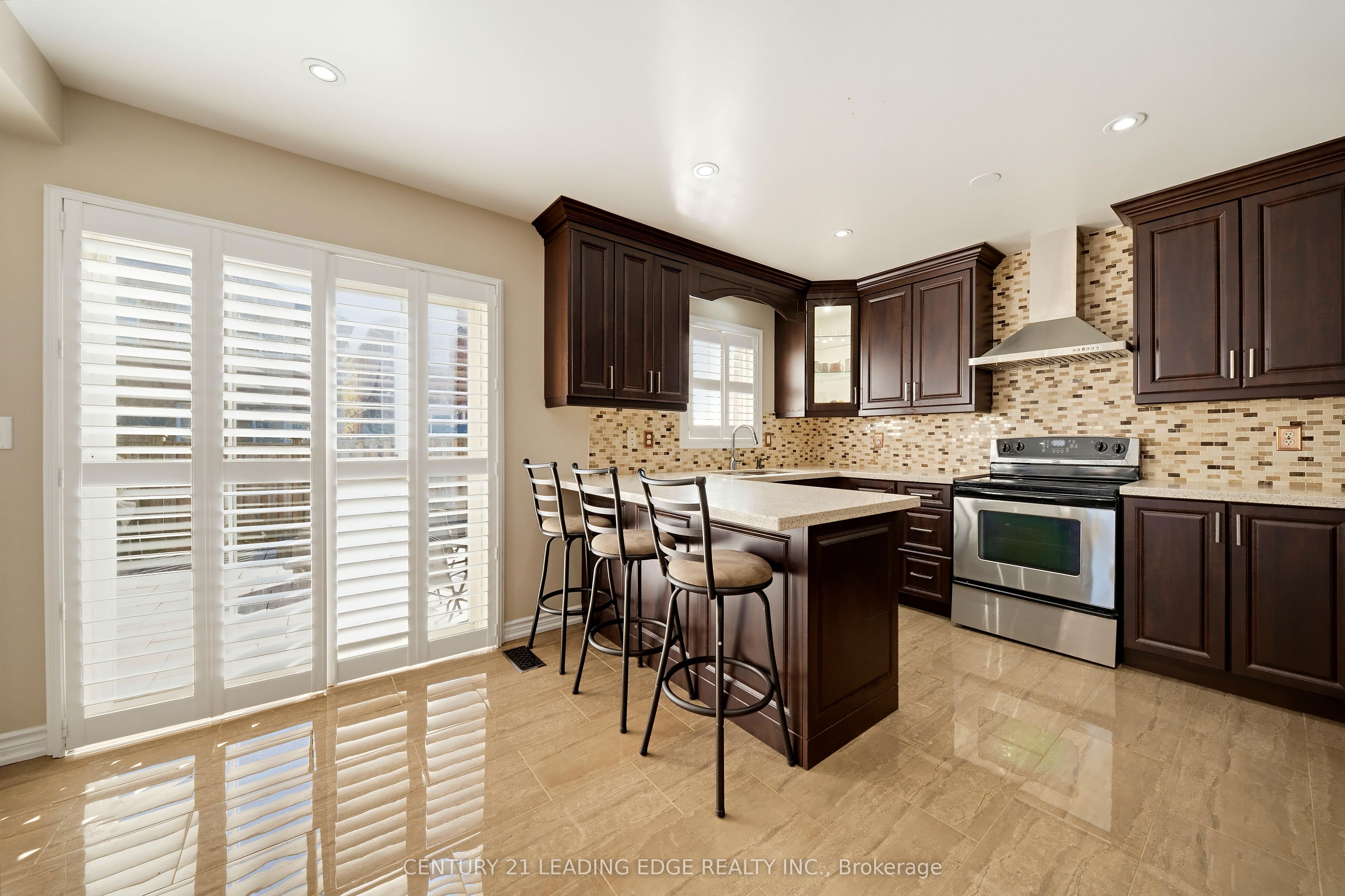 13 Boulderbrook Drive Property Photo 14