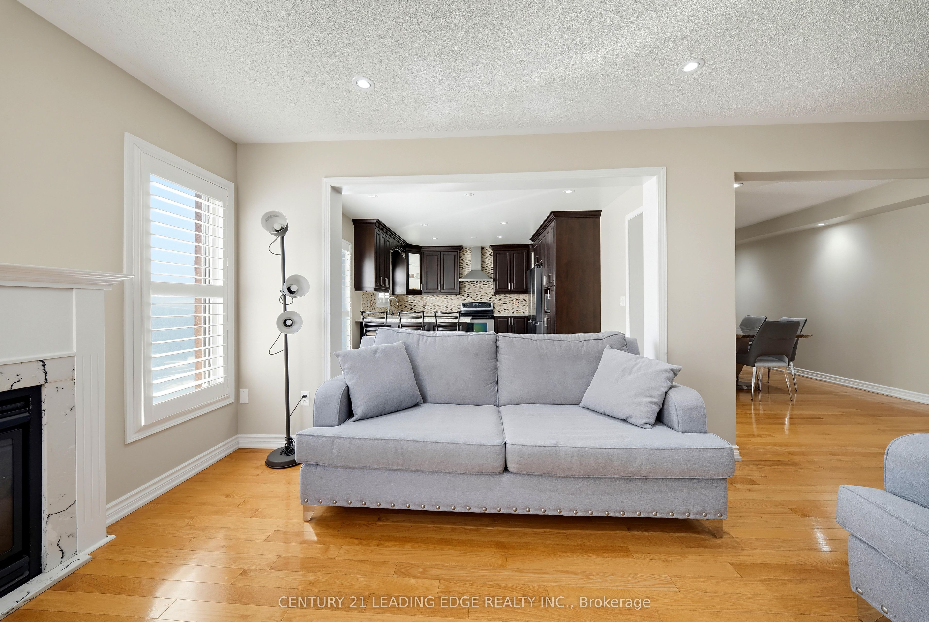 13 Boulderbrook Drive Property Photo 16