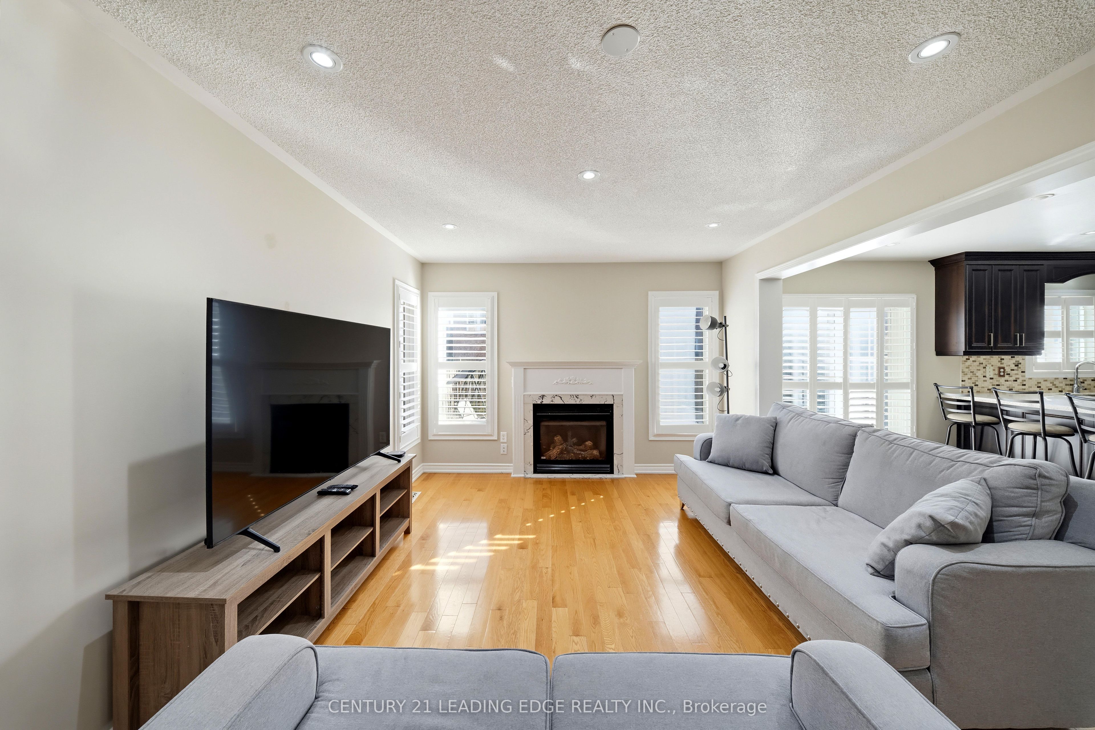 13 Boulderbrook Drive Property Photo 18