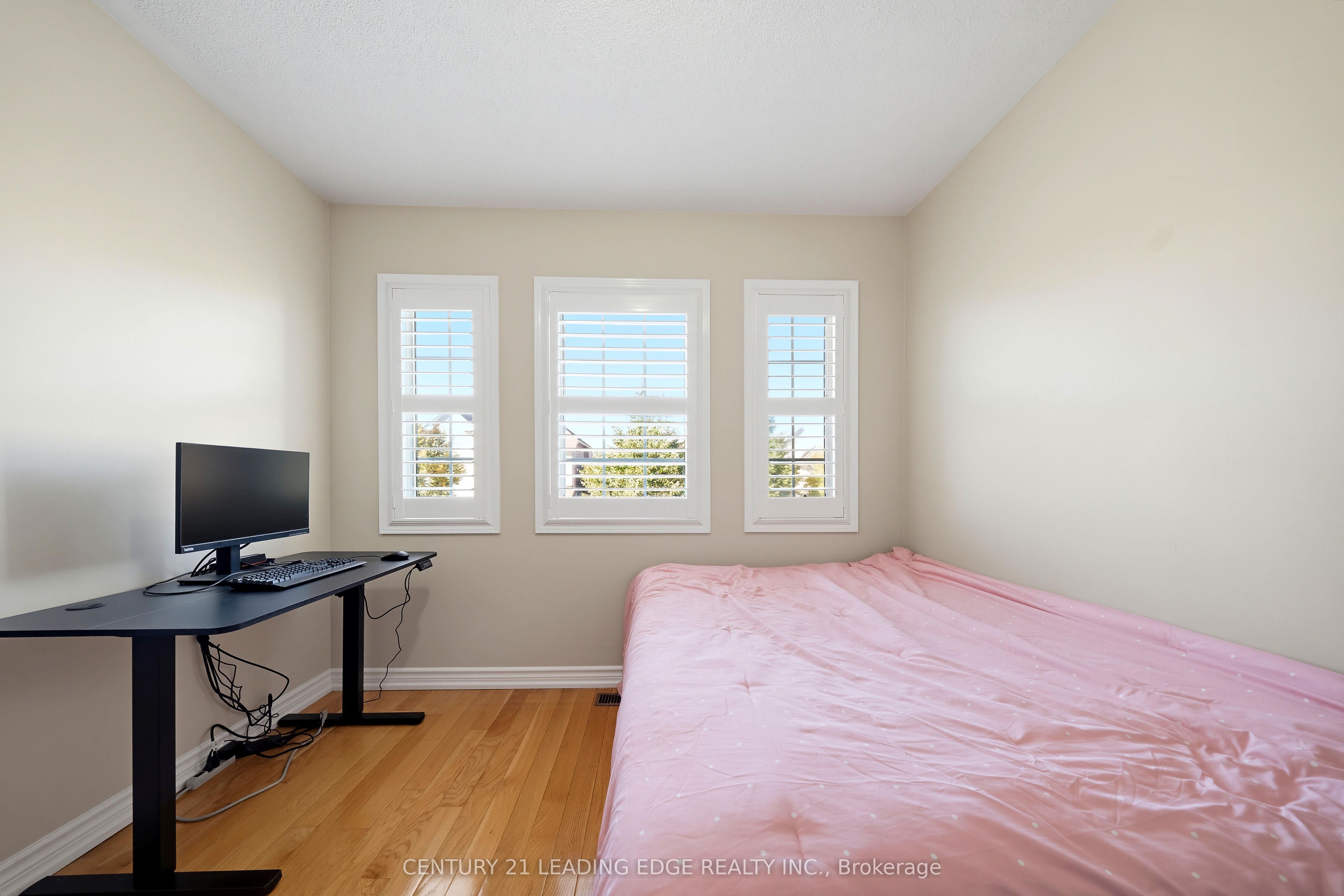 13 Boulderbrook Drive Property Photo 22
