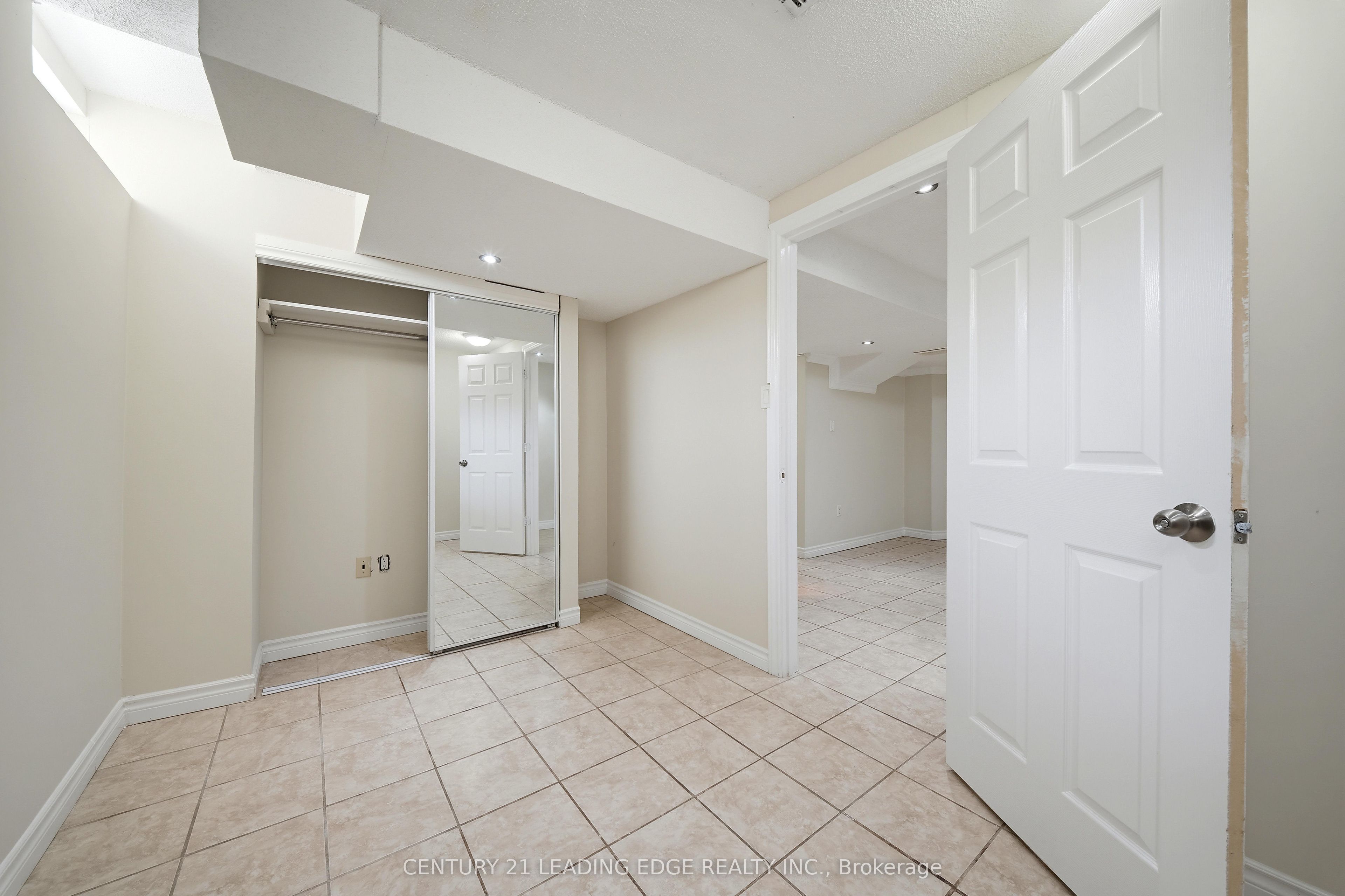 13 Boulderbrook Drive Property Photo 45