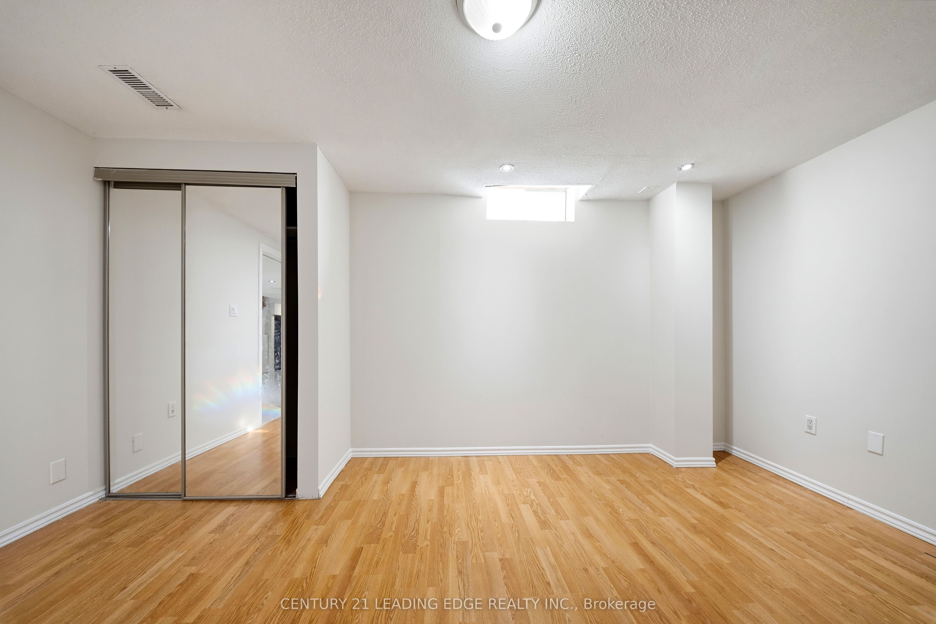 13 Boulderbrook Drive Property Photo 46