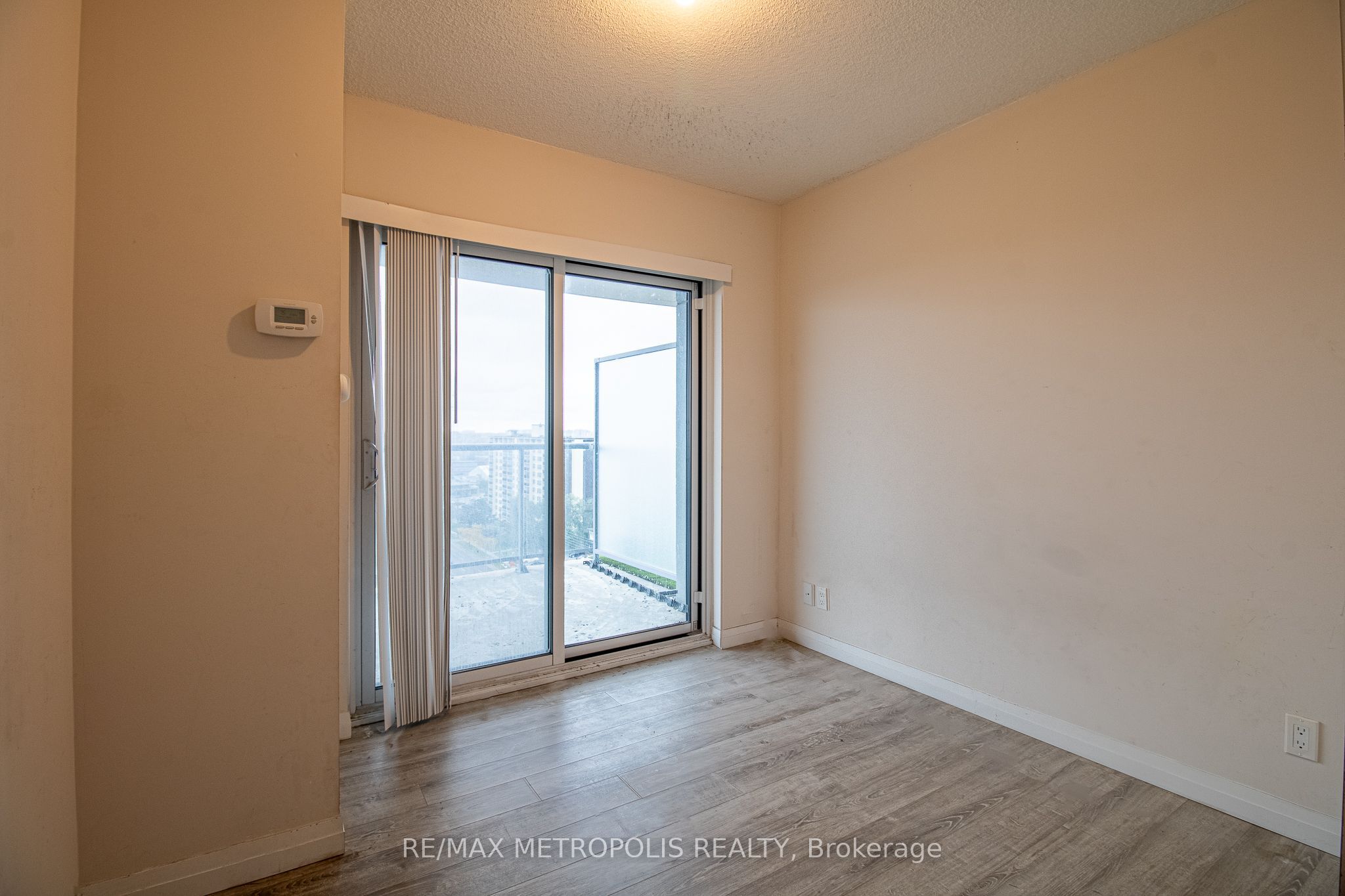 2152 Lawrence Avenue E 1502 Property Photo 15