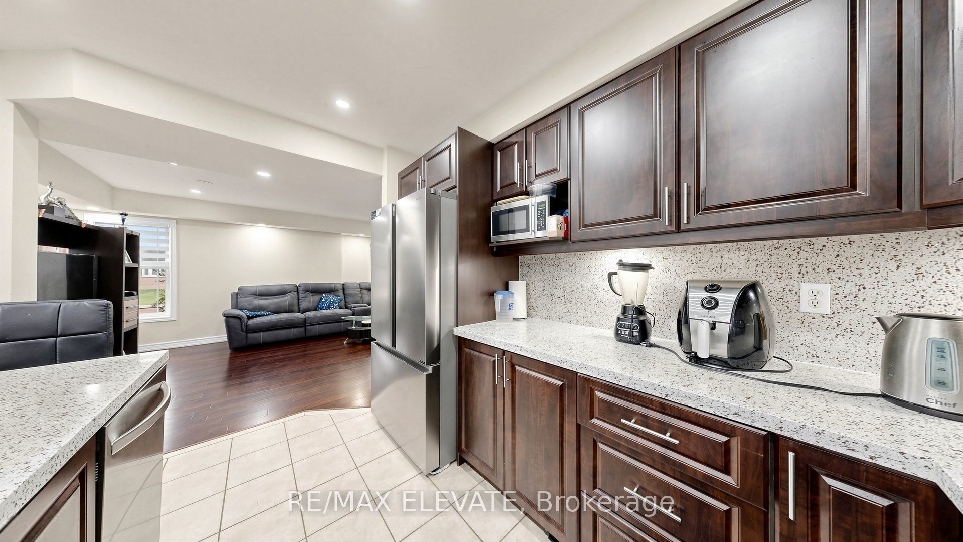 1158 Ravenscroft Road Property Photo 9