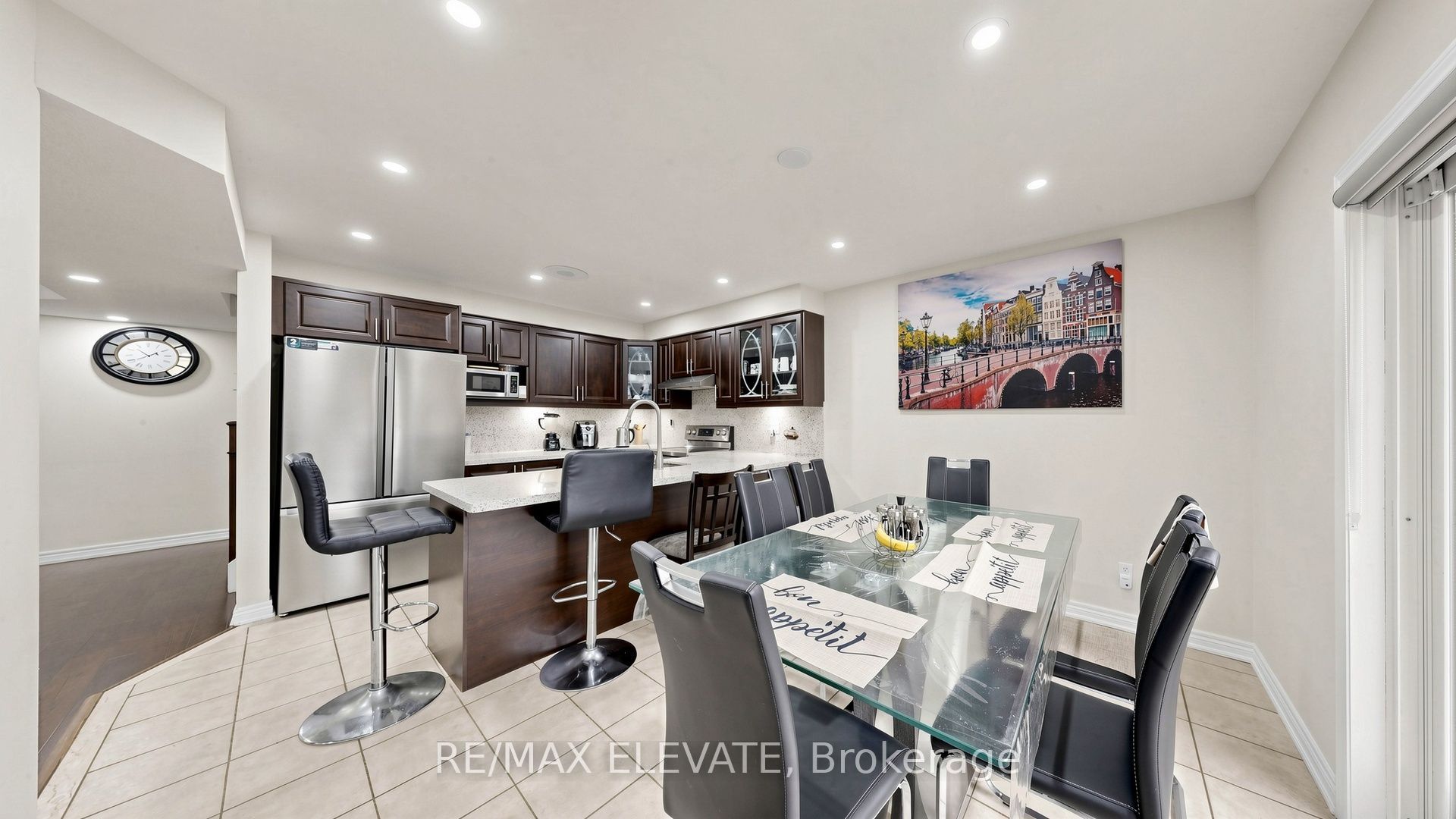 1158 Ravenscroft Road Property Photo 11