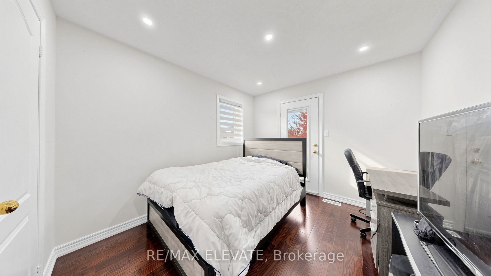 1158 Ravenscroft Road Property Photo 23