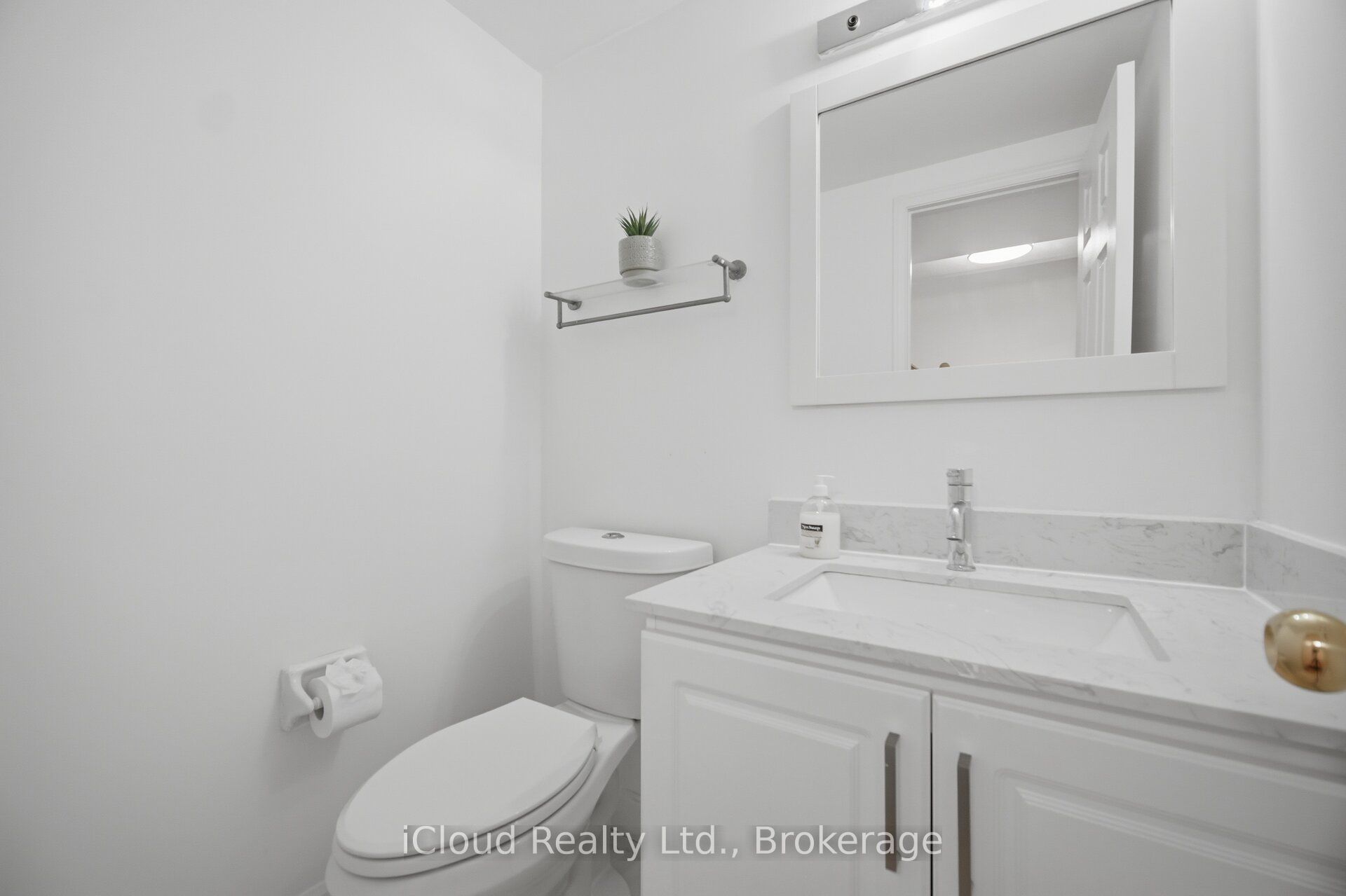 24 Oakins Lane 24 Property Photo 21