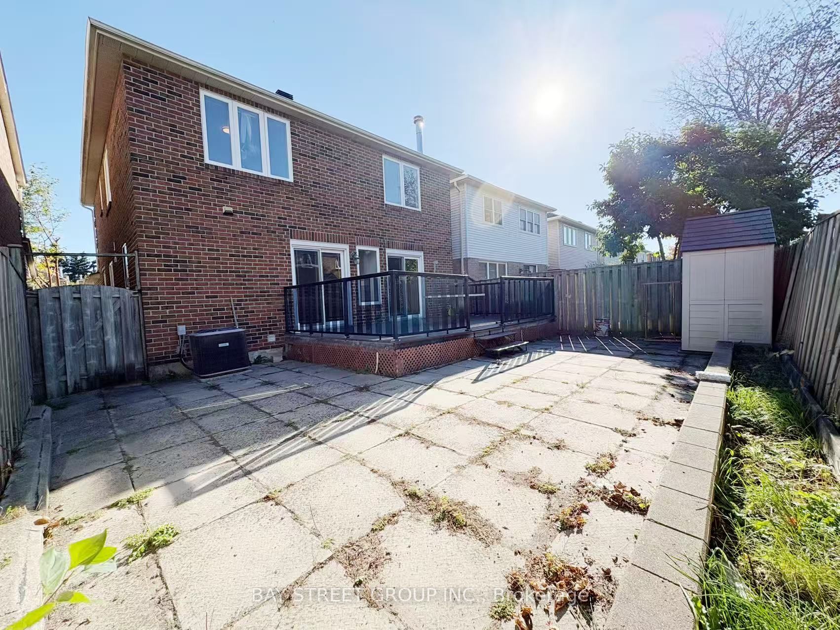 48 New Forest Square Property Photo 19