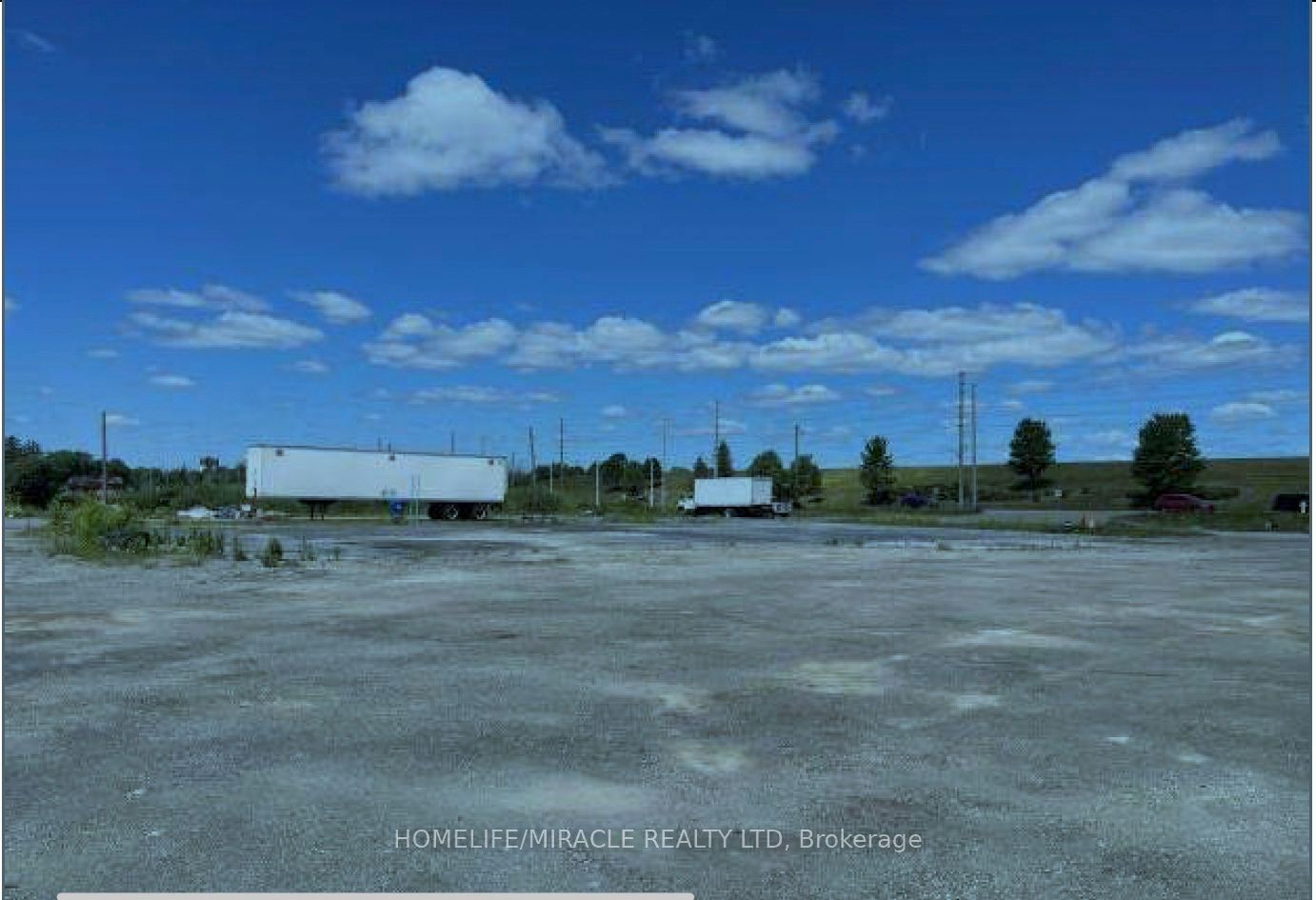 509 Bayly Street E Property Photo 1