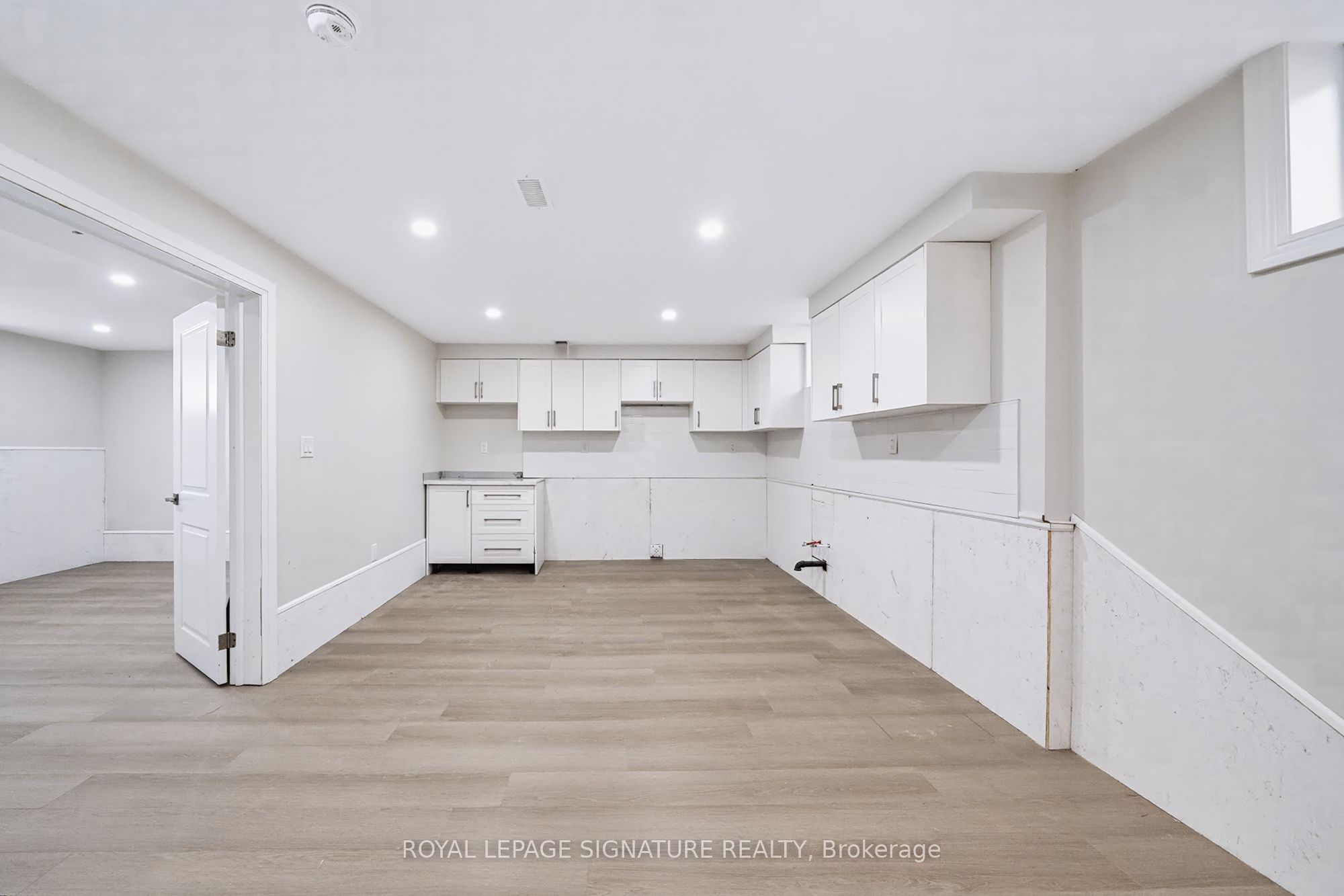 120 & 122 Earlton Road Property Photo 11
