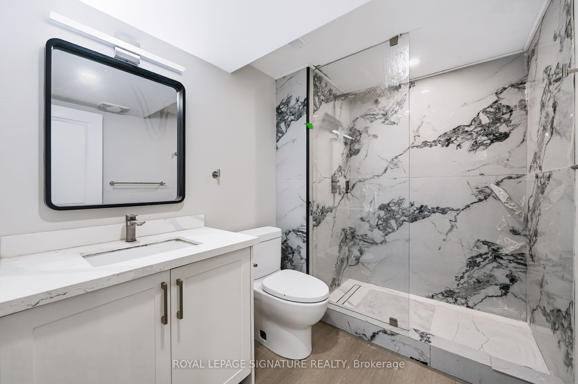 120 & 122 Earlton Road Property Photo 13