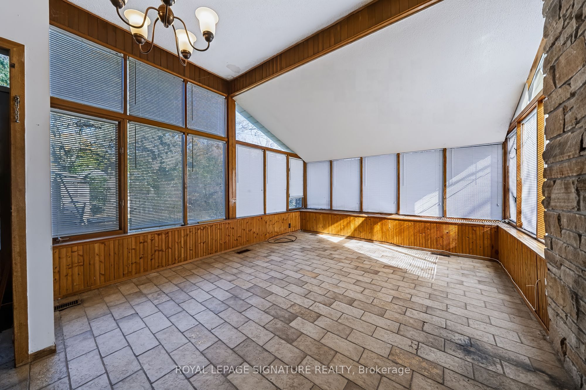 120 & 122 Earlton Road Property Photo 20