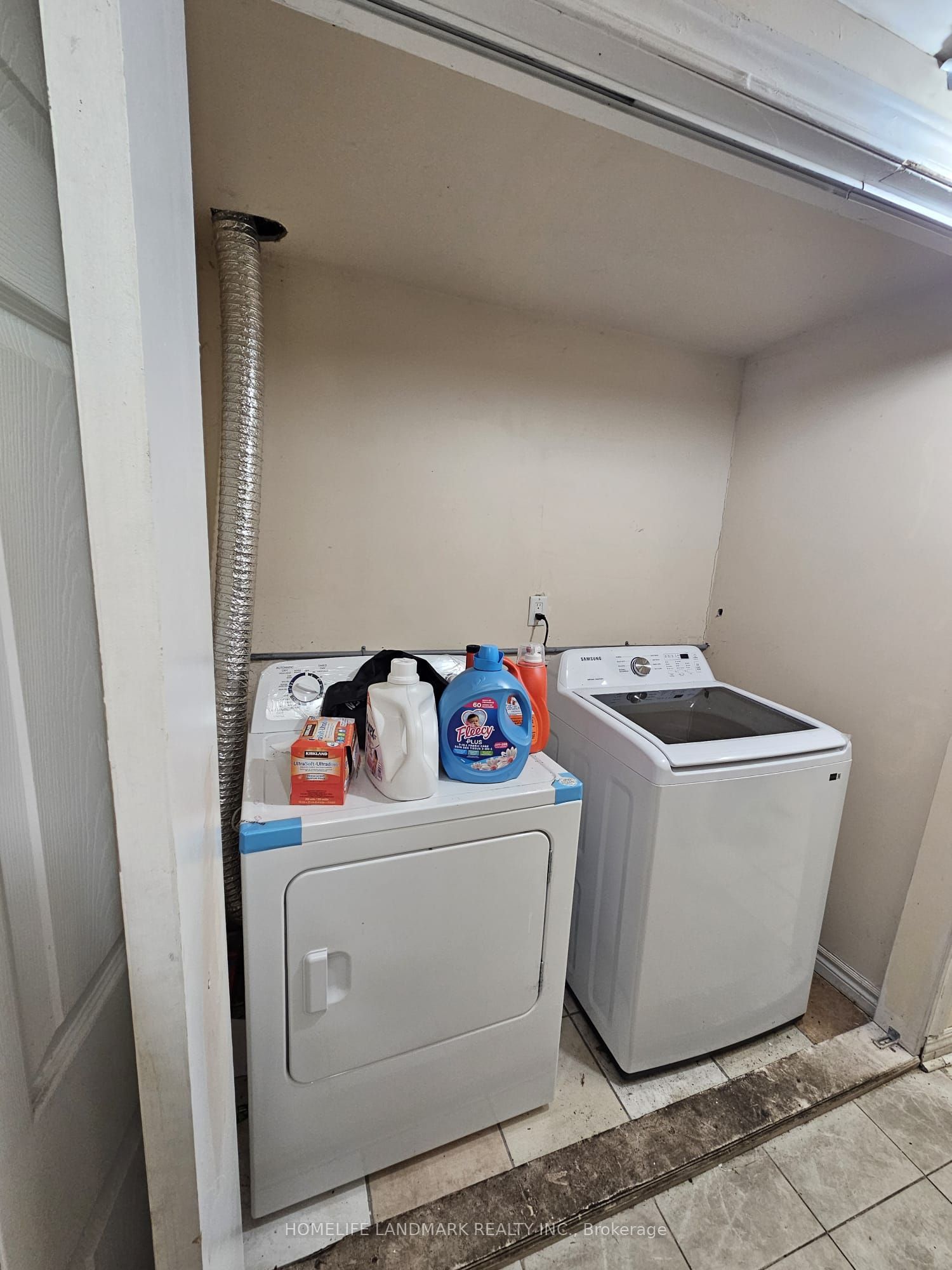 8 Goskin Court Property Photo 14