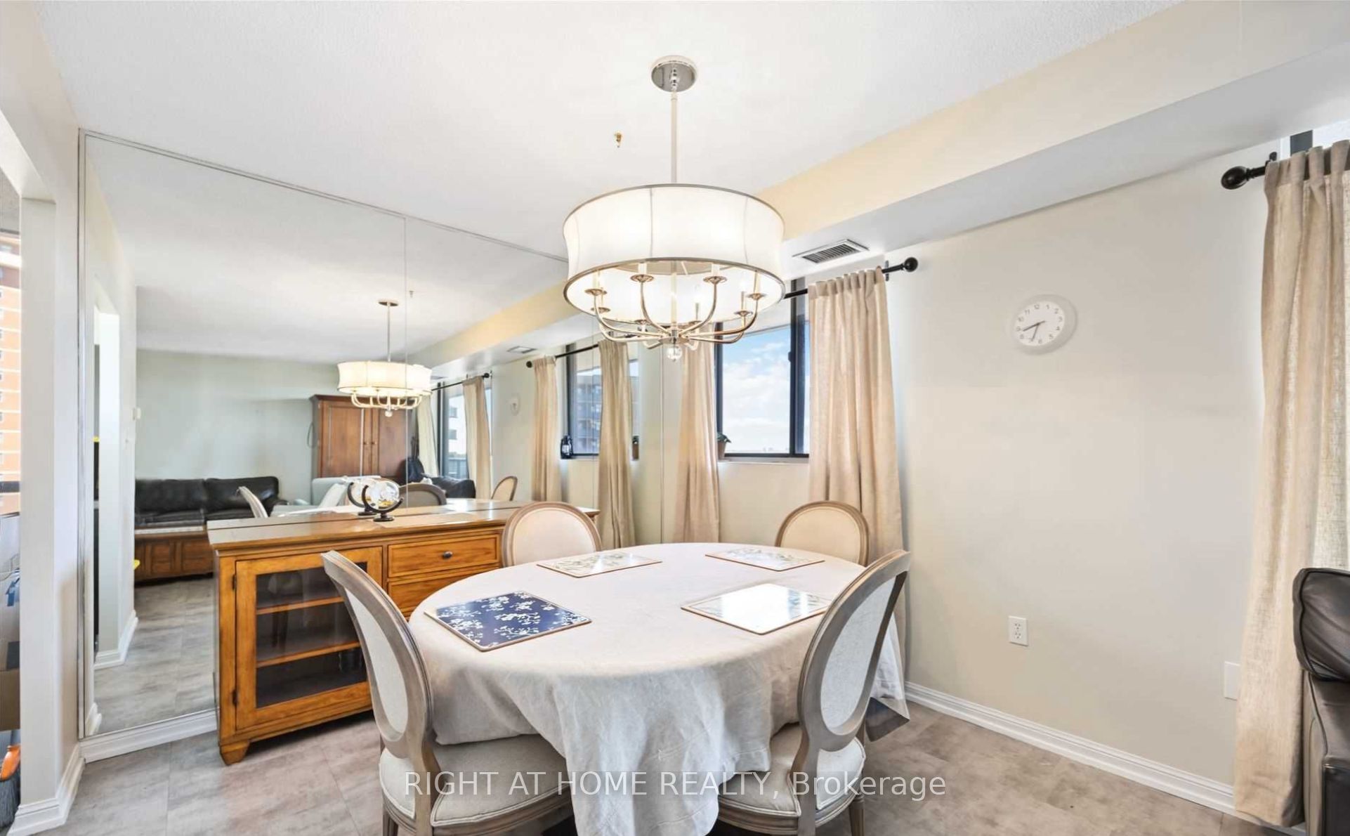 757 Victoria Park Avenue E 1404 Property Photo 6