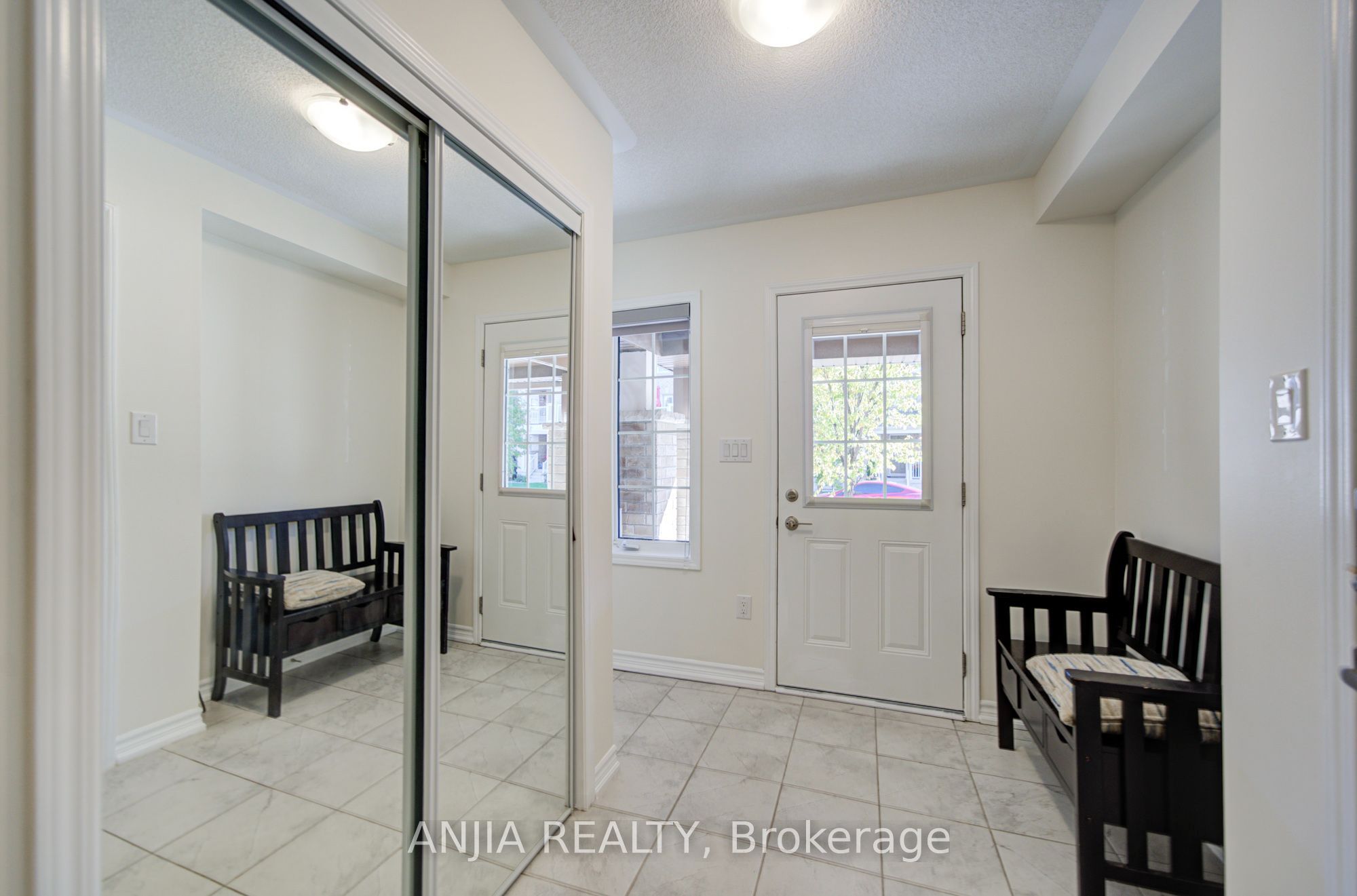 24 Goldeye Street Property Photo 5