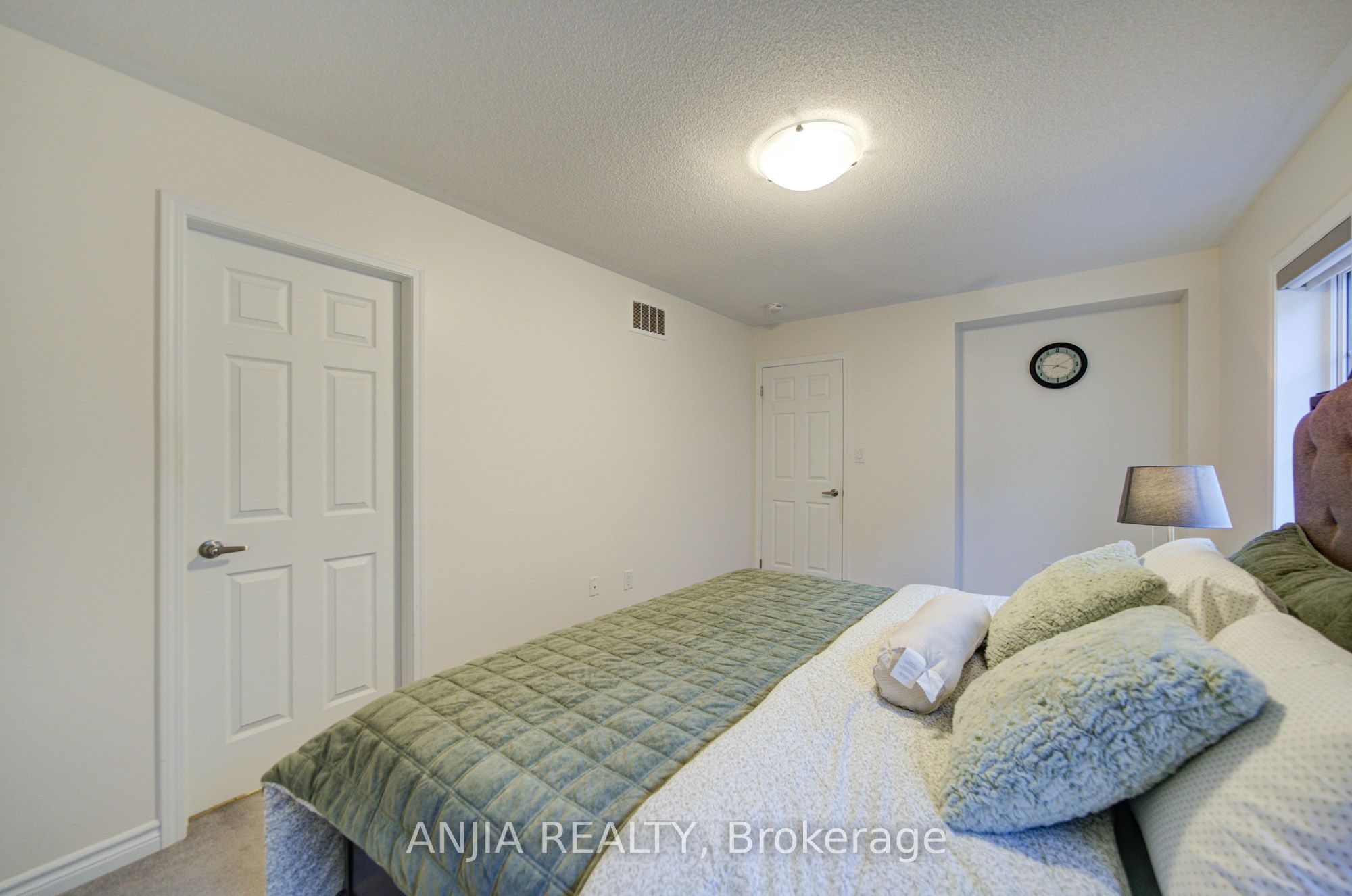 24 Goldeye Street Property Photo 36