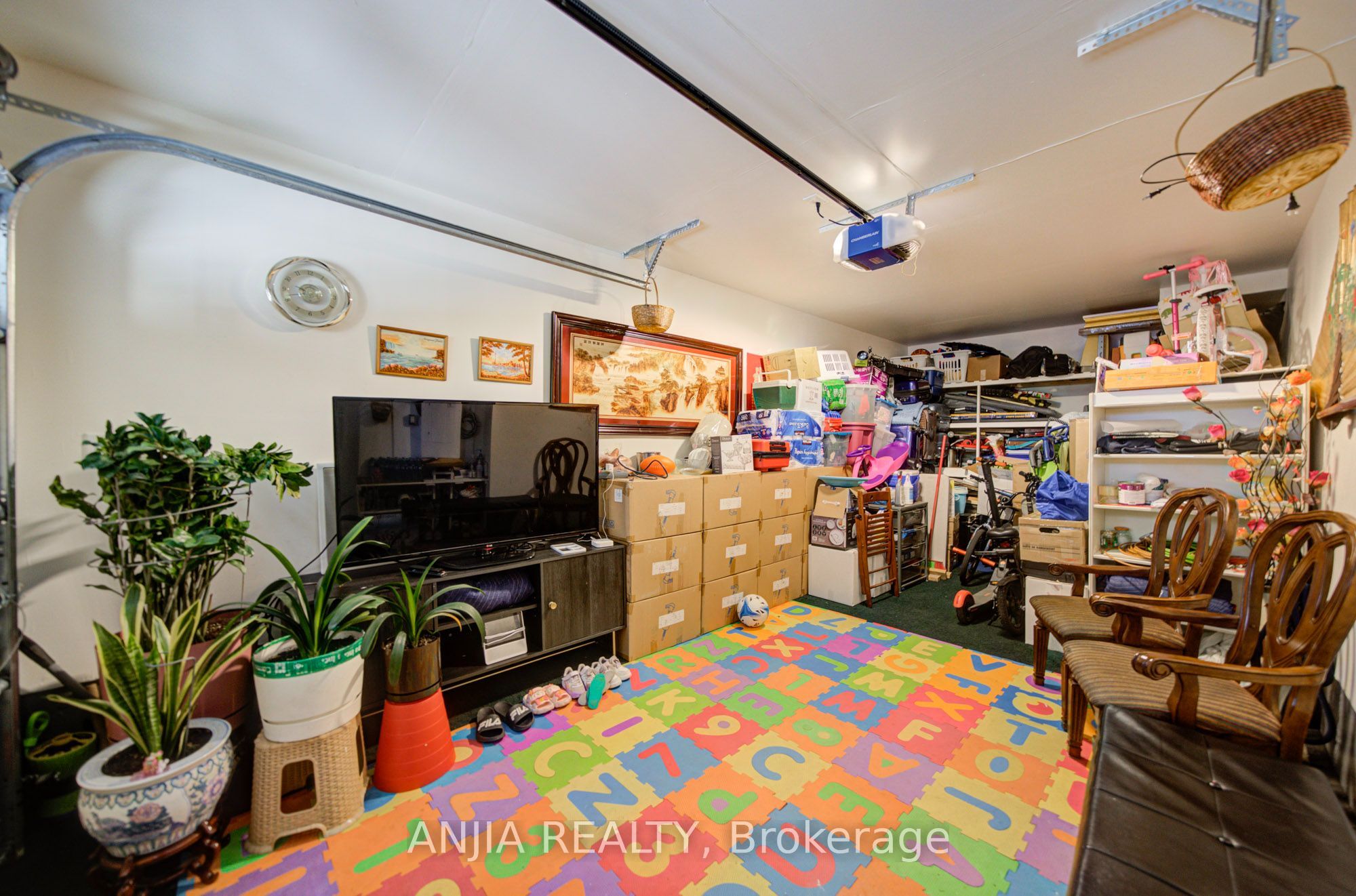 24 Goldeye Street Property Photo 38