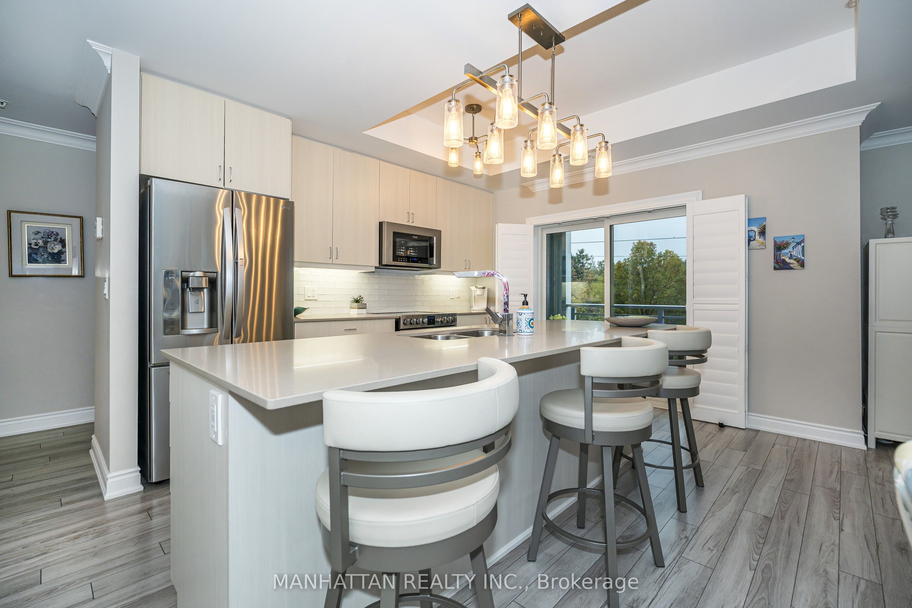 670 Gordon Street 214 Property Photo 7
