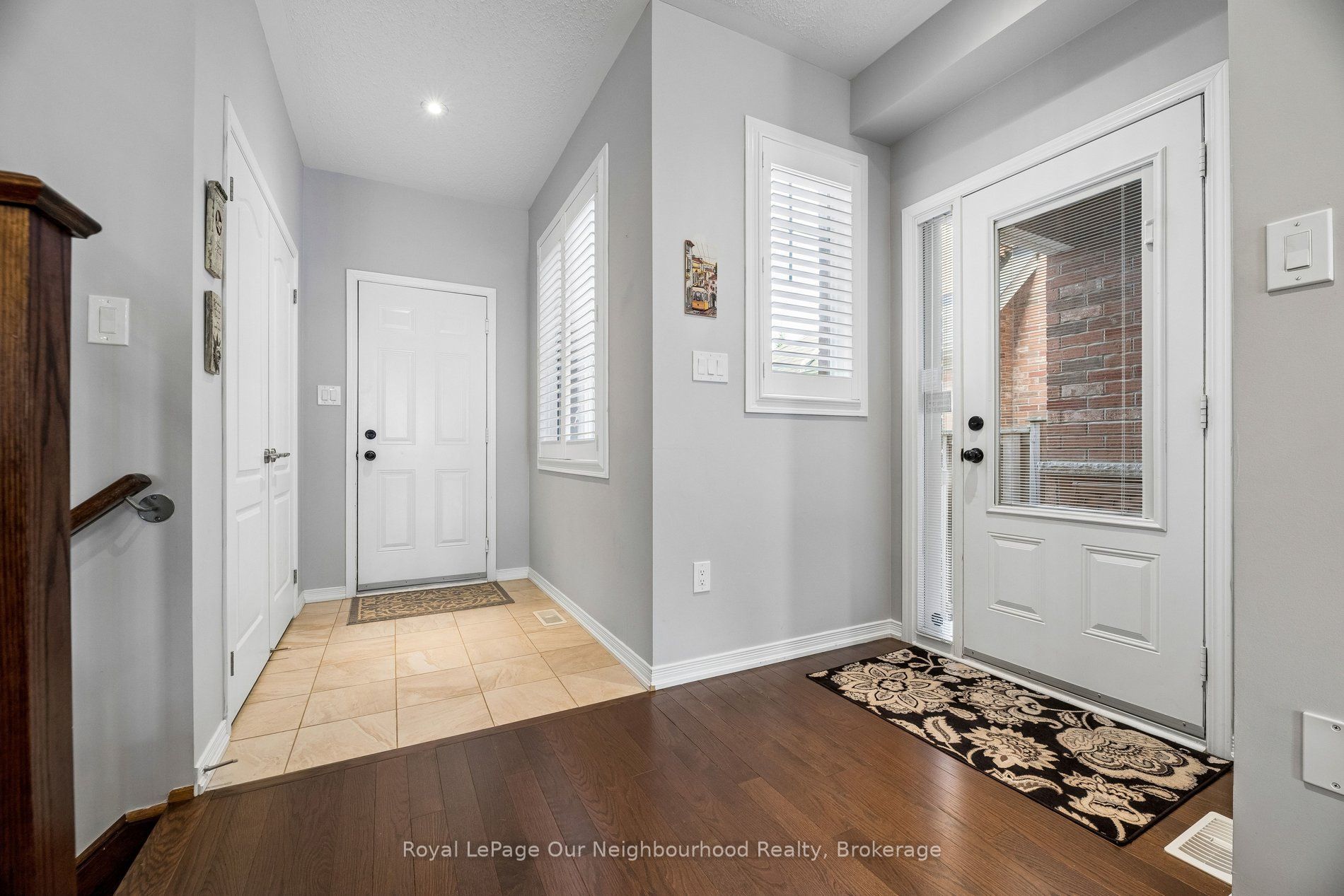 308 Lakebreeze Drive Property Photo 17