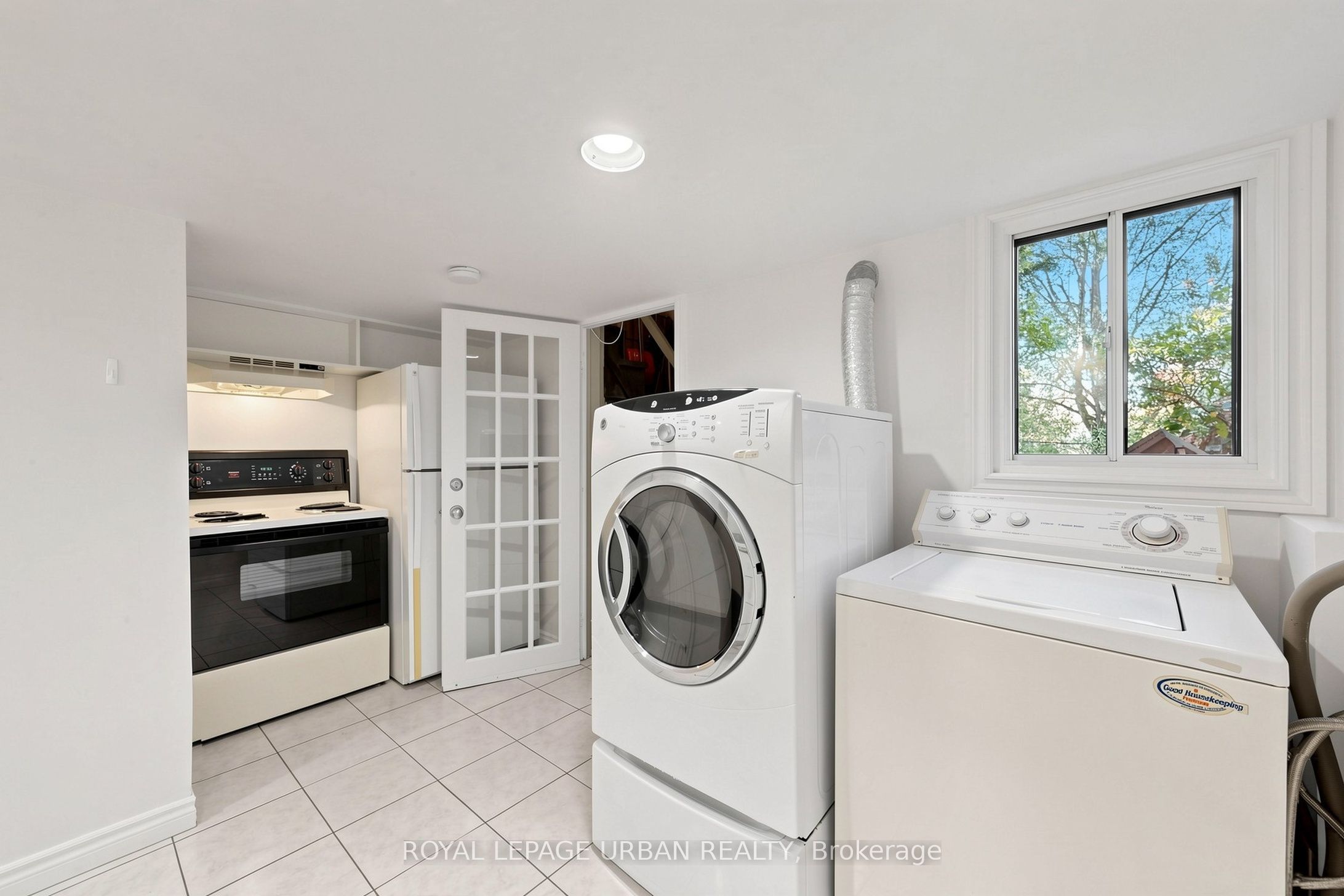 74 East Lynn Avenue Property Photo 17