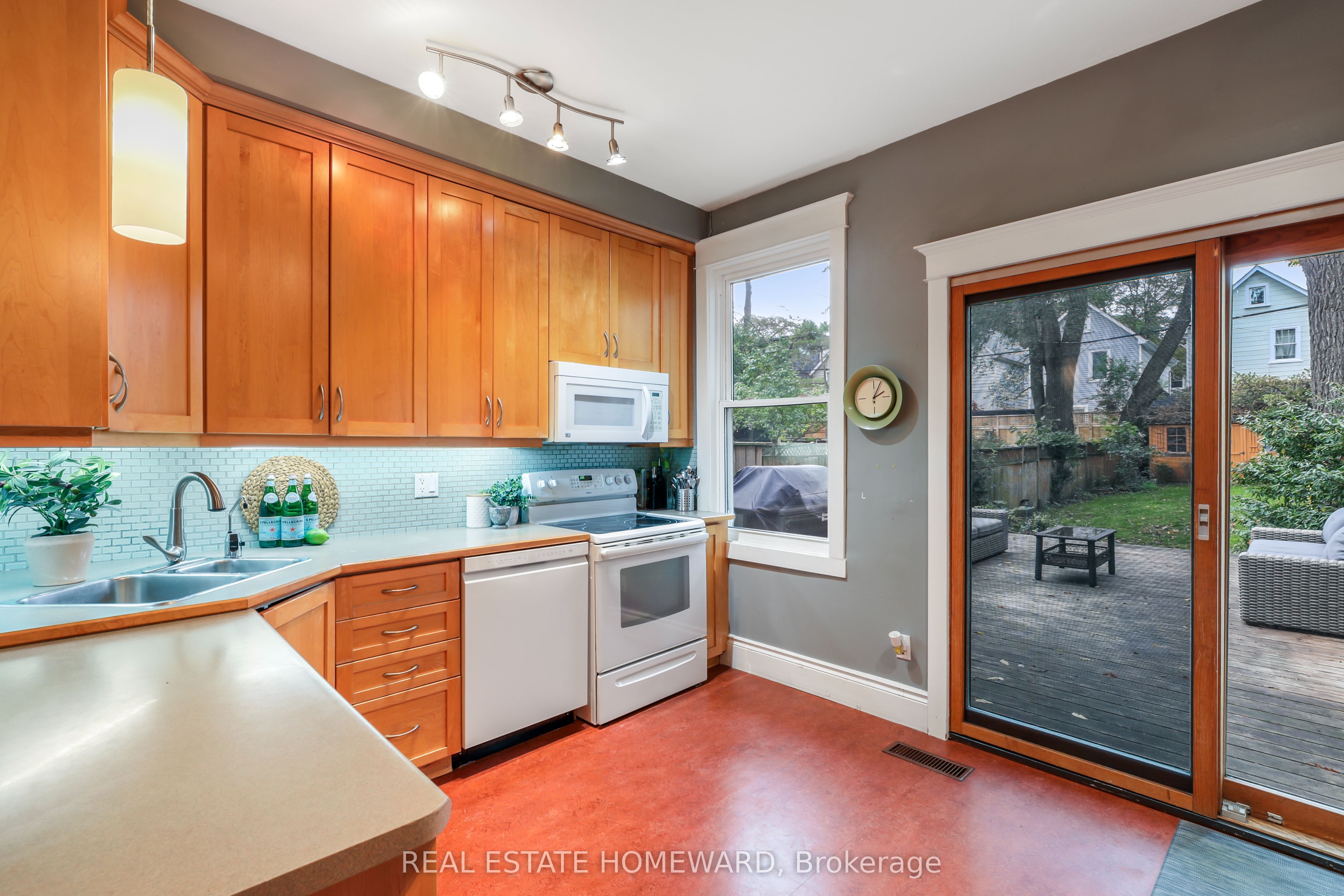 207 Waverley Road Property Photo 16