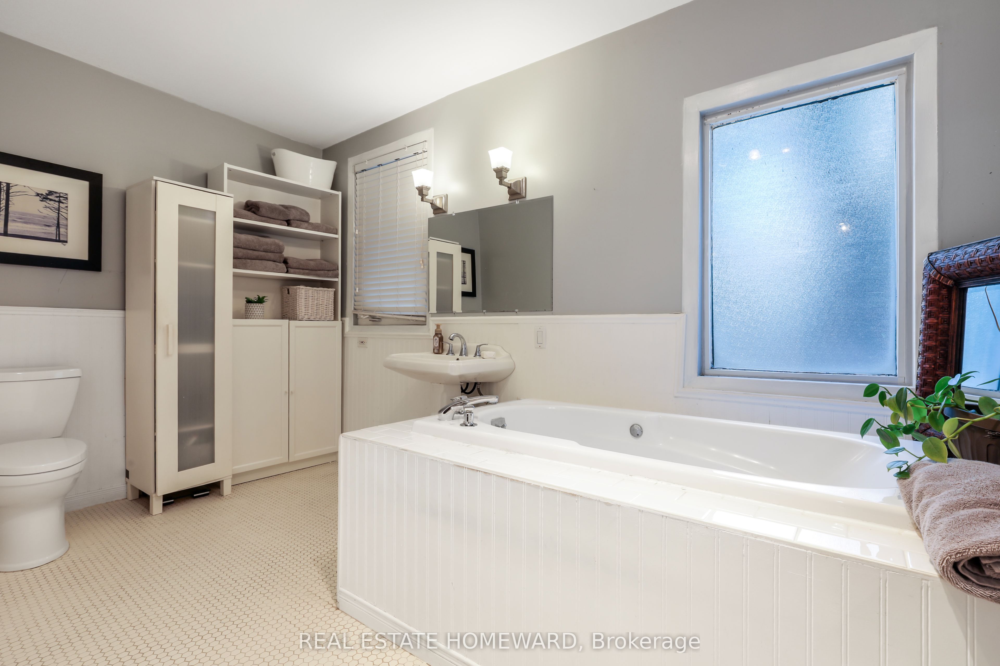 207 Waverley Road Property Photo 27