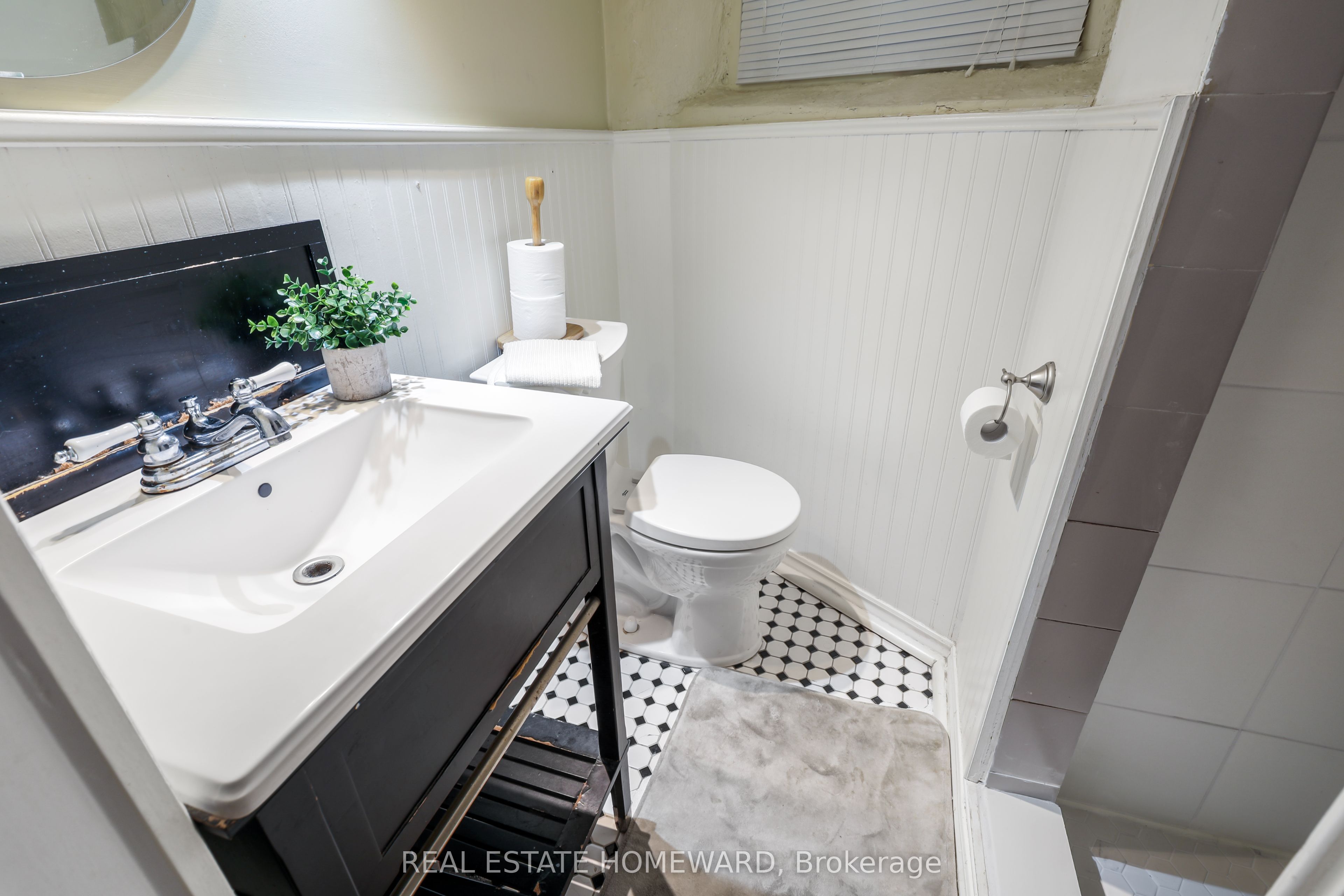 207 Waverley Road Property Photo 34
