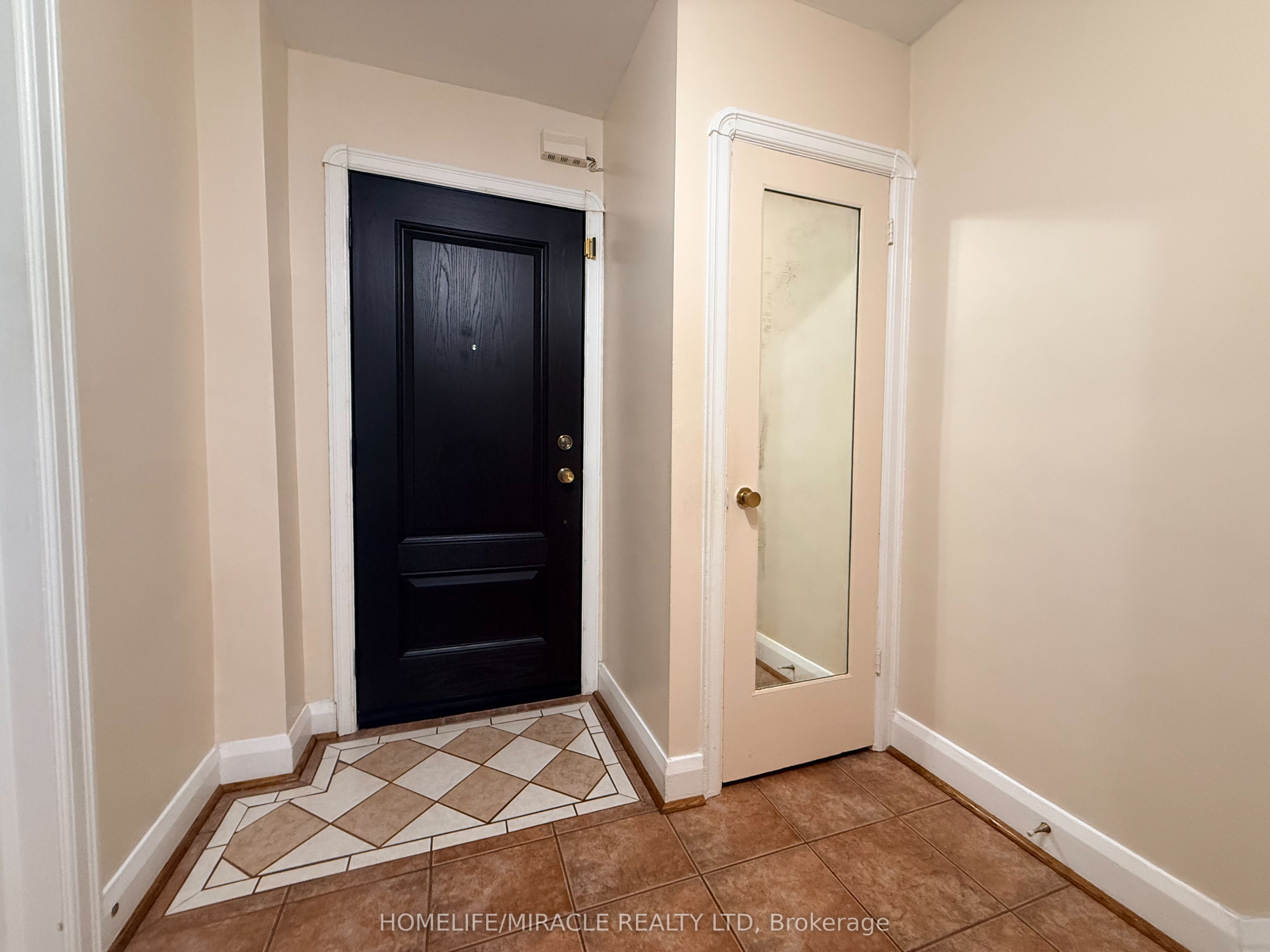 228 Browning Avenue Property Photo 7